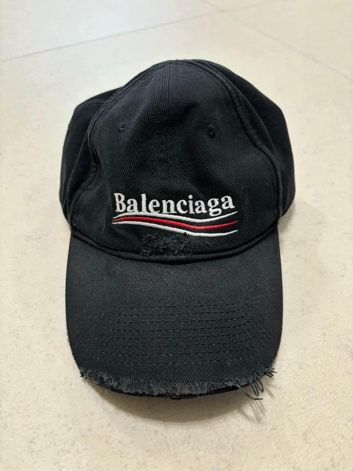 [L] 발렌시아가 디스트로이드 볼캡 상품이미지1