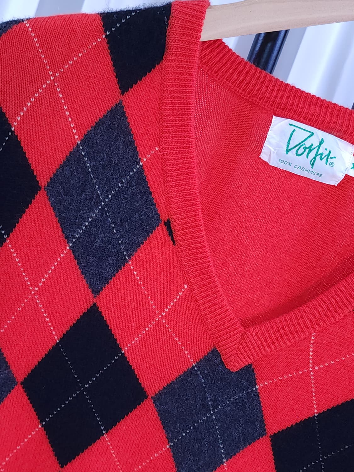 캐시미어100% 아가일 브이넥 니트 상품이미지3