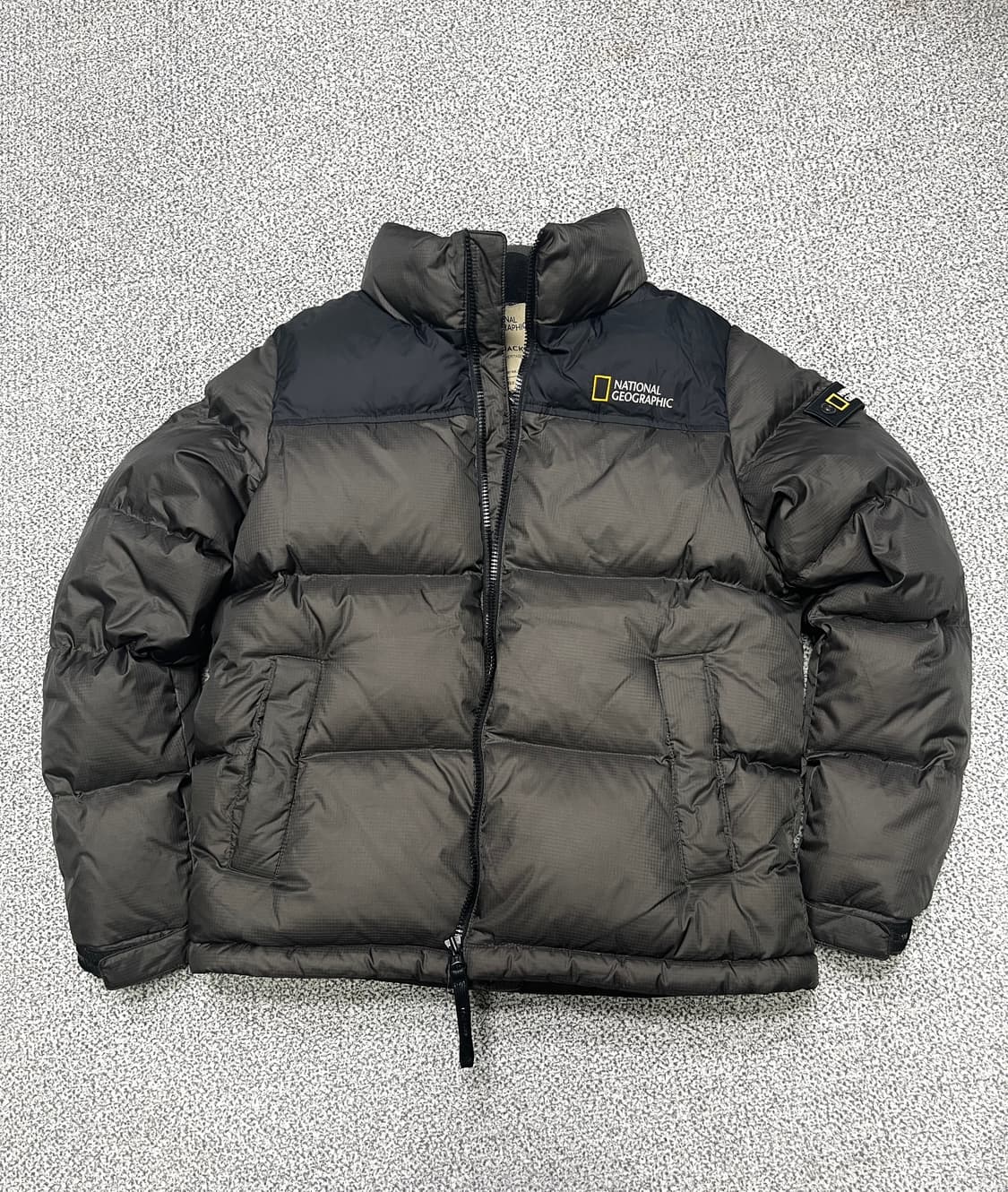 네셔널지오그래픽 숏패딩 상품이미지1