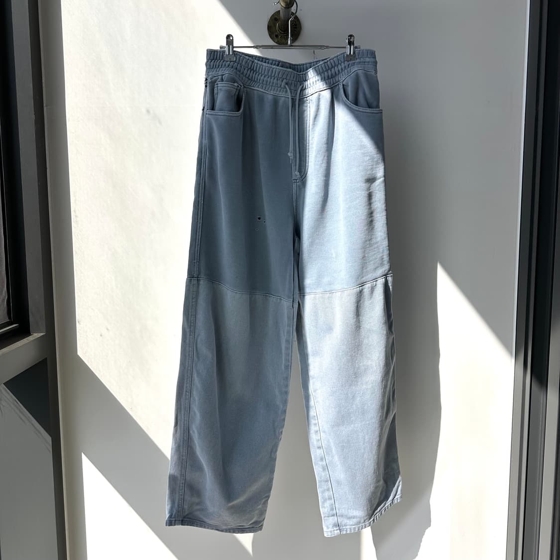 아모멘토 드로우스트링 디스트레스 팬츠 상품이미지6