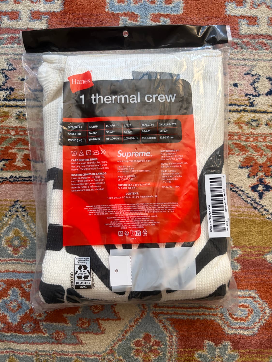 Supreme hanes bones  상품이미지3