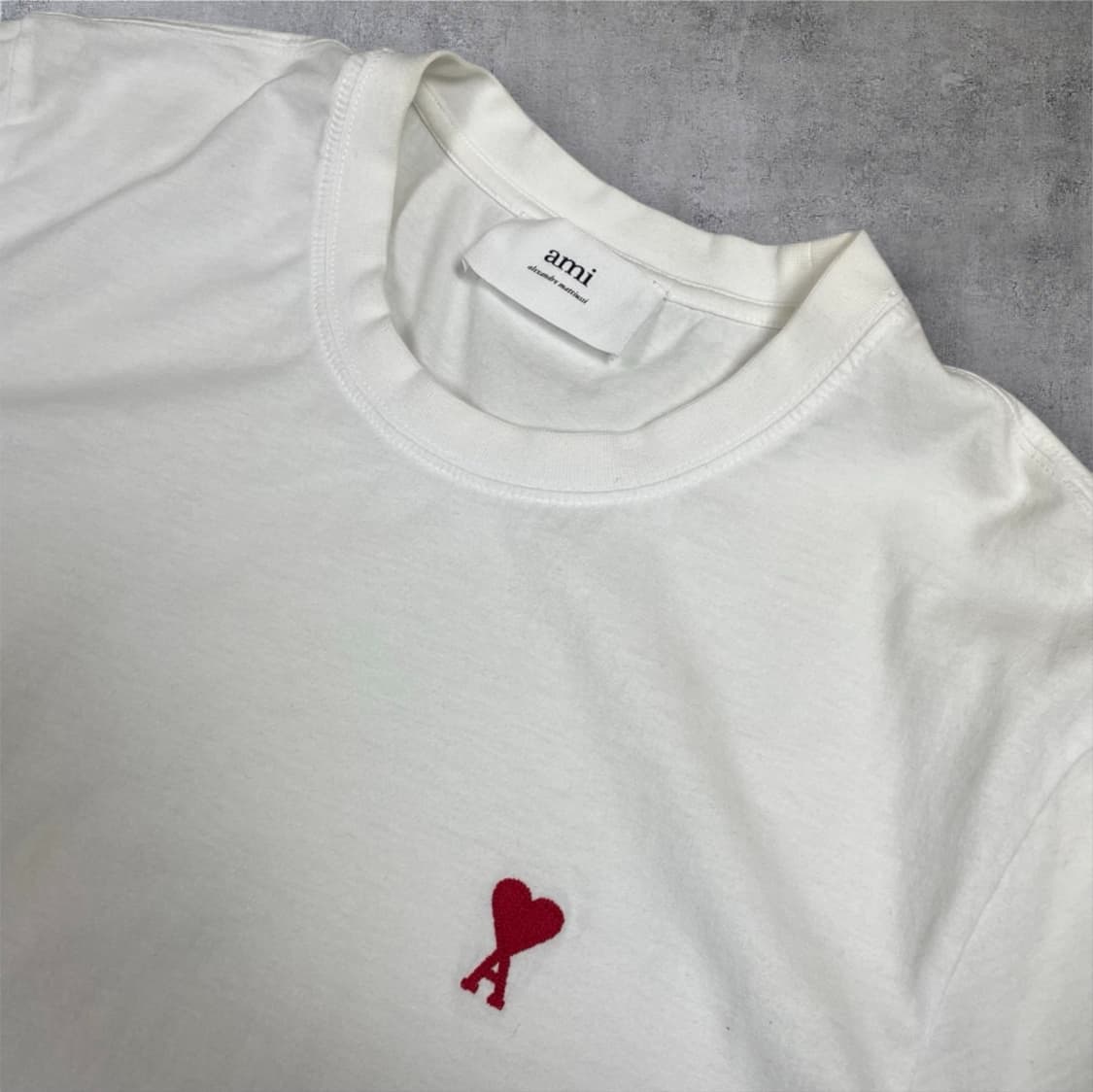 아미 Ami 화이트 스몰 하트 로고 반팔 티셔츠 L 상품이미지4