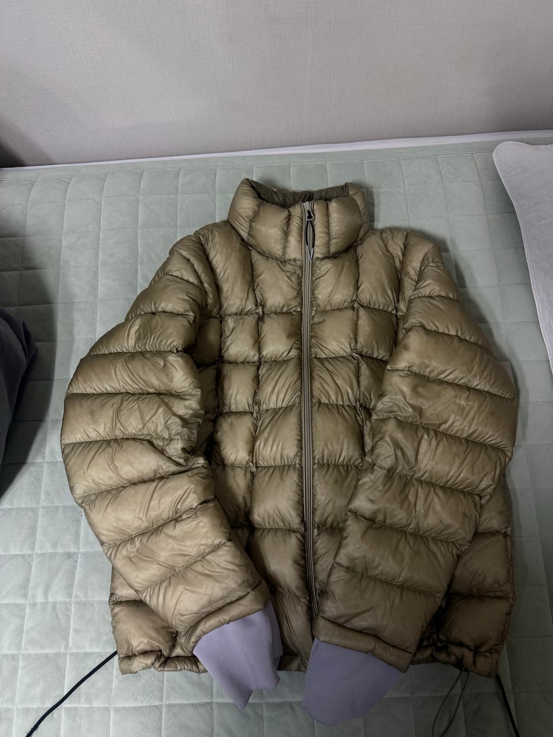 999휴머니티 경량 패딩 카키 3 사이즈 상품이미지3