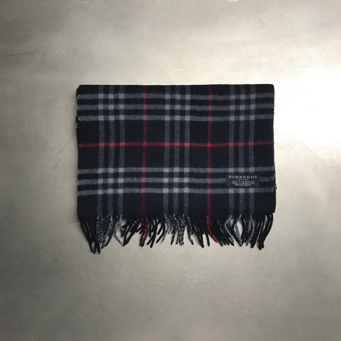 버버리 정품 캐시미어 머플러 네이비 상품이미지2