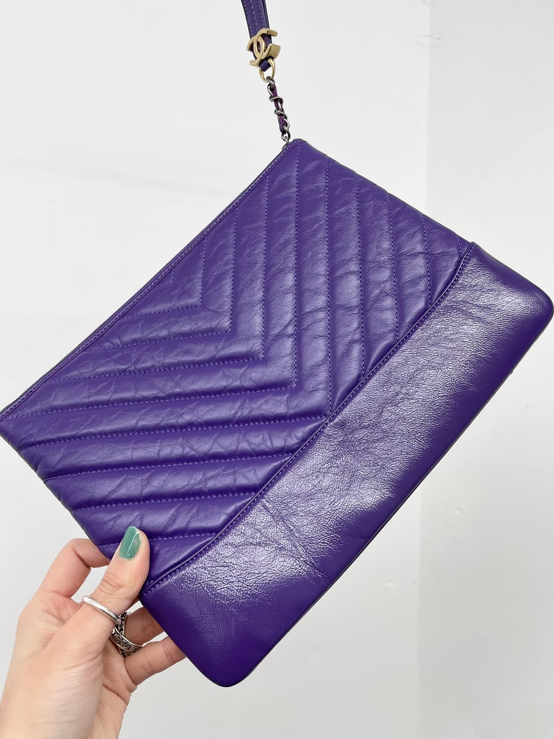 샤넬 CC 가브리엘 클러치 쉐브론 램스킨 상품이미지4