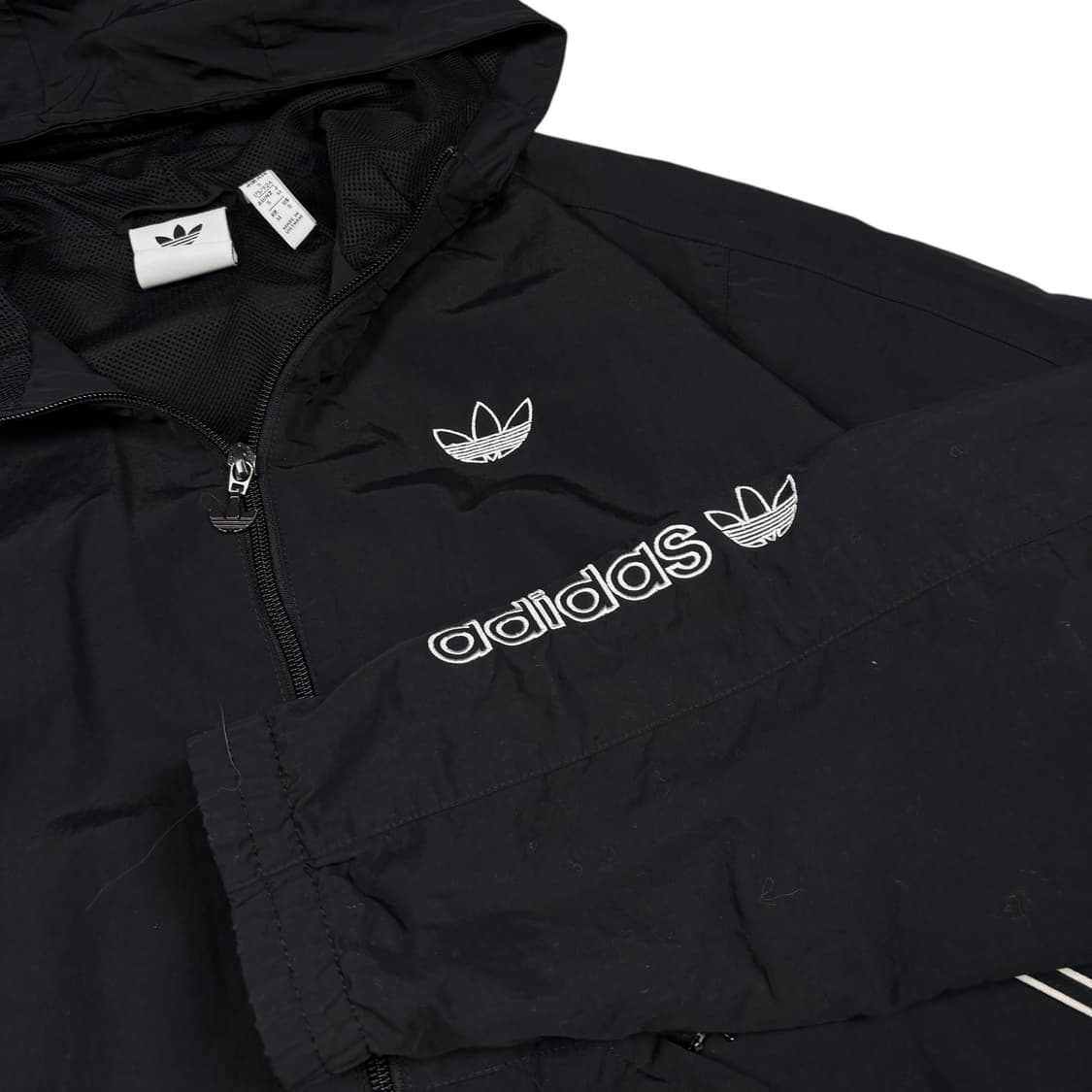 아디다스 블랙컬러 바람막이 상품이미지2