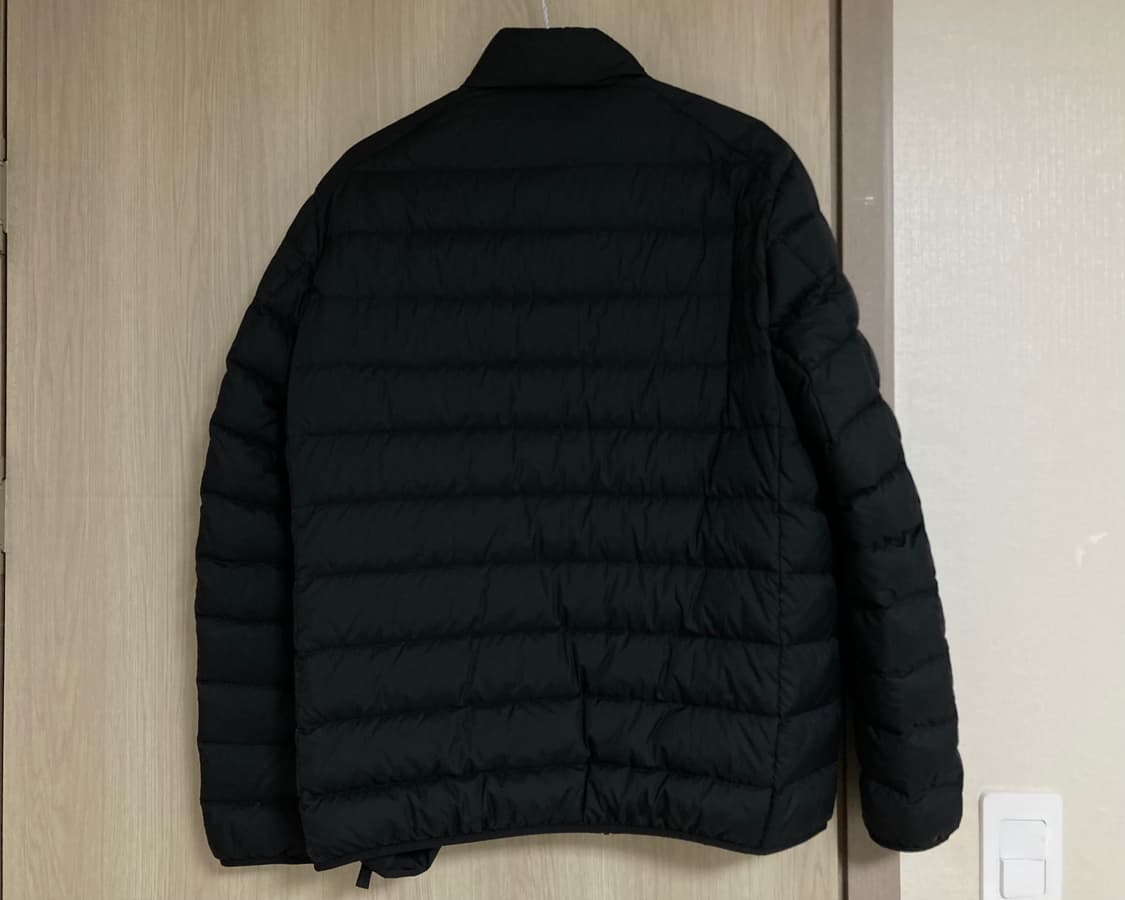 유니클로 경량패딩 105(XL) 판매 상품이미지3