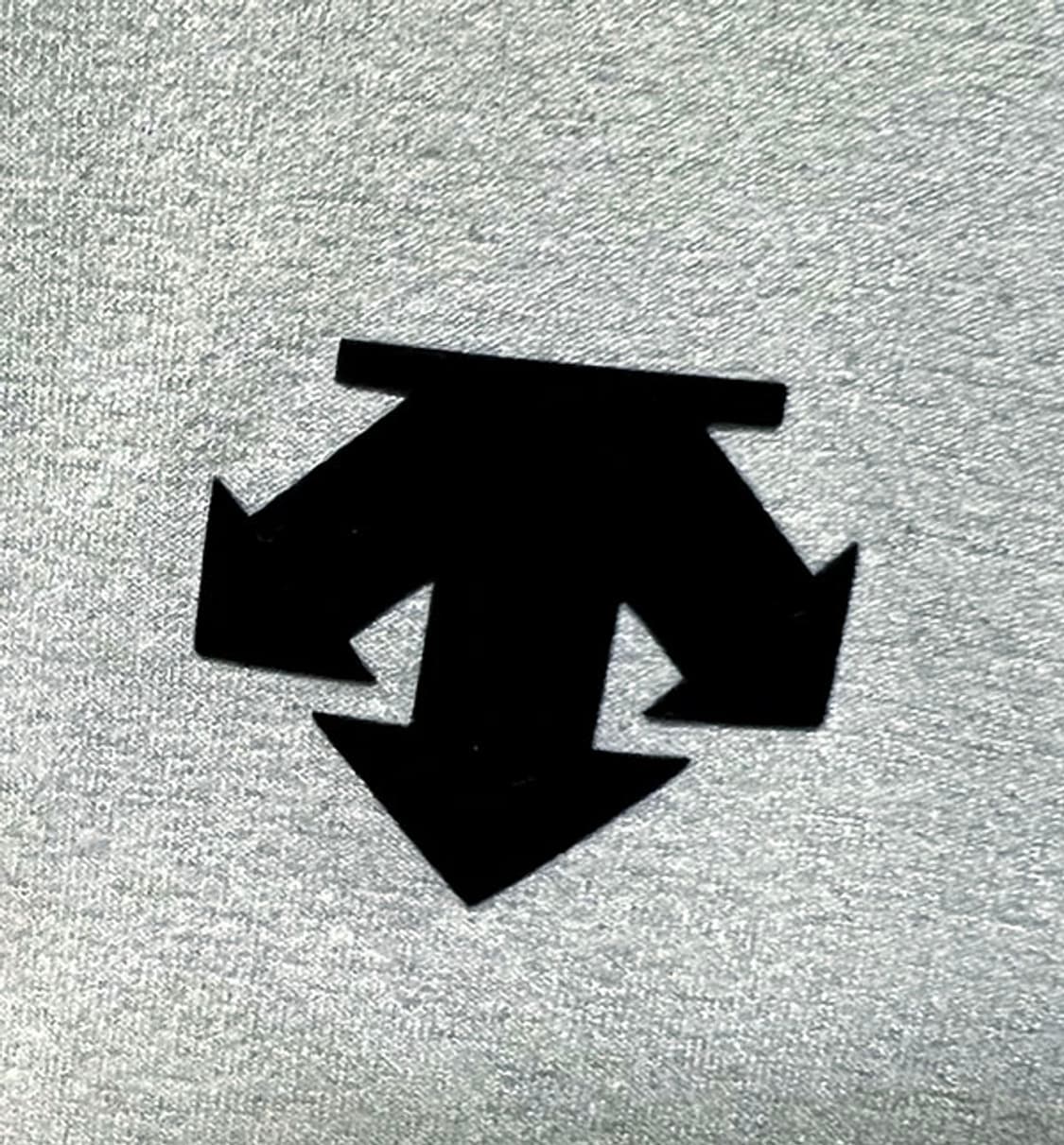 데상트 스포츠 베이직 남자 반팔티셔츠 라이트그레이 냉감 L 100 상품이미지4