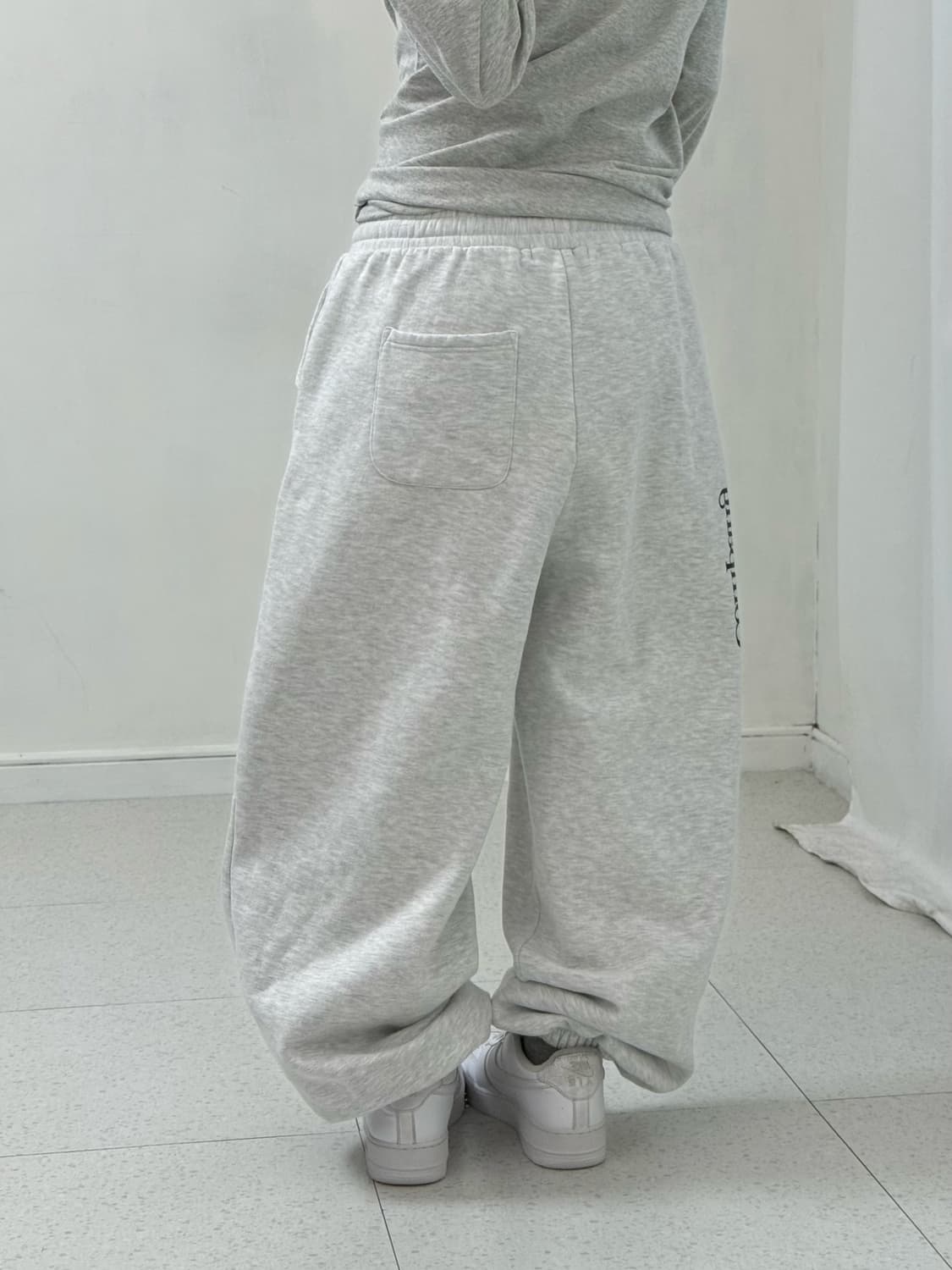 프렌다 멜란지 조거 스웻팬츠 상품이미지4