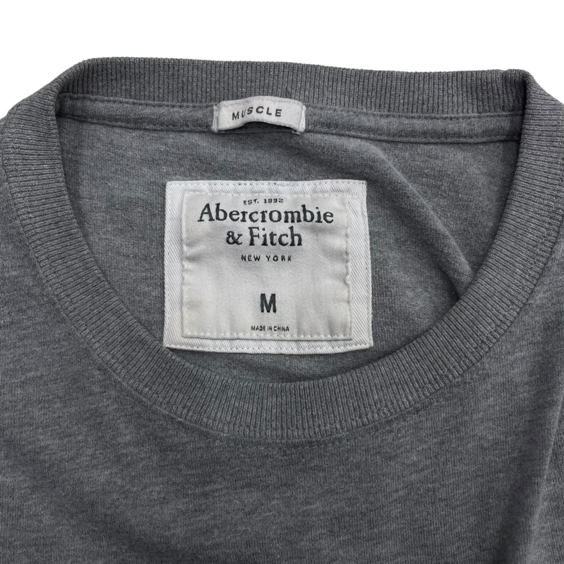 아베크롬비 네이비 순록 패치 차콜 반팔 M 상품이미지5