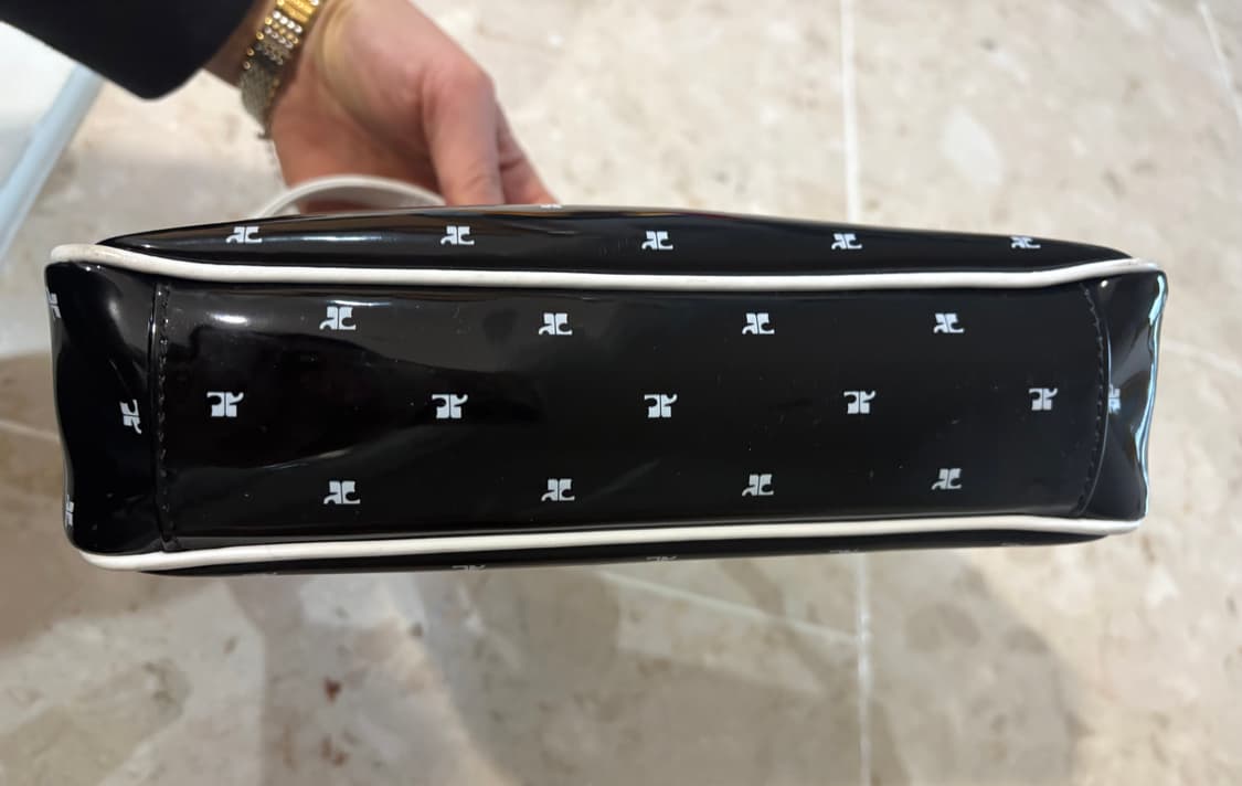 꾸레쥬 에나멜 숄더백 상품이미지4