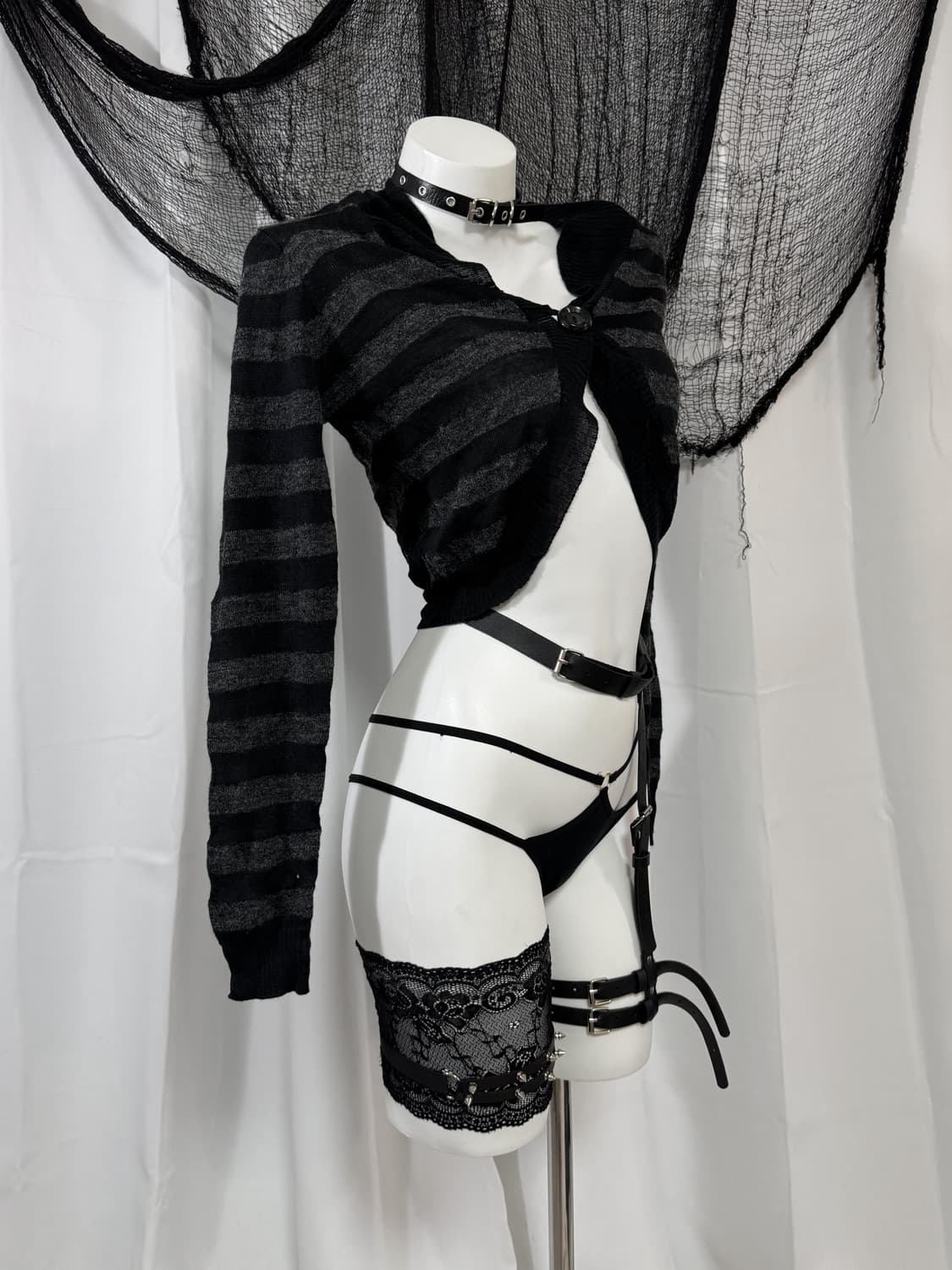 stripe crop cardigan 상품이미지1