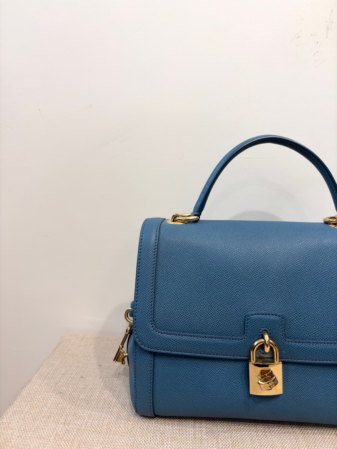 돌체앤가바나 패들락 탑 토트 크로스백 상품이미지3