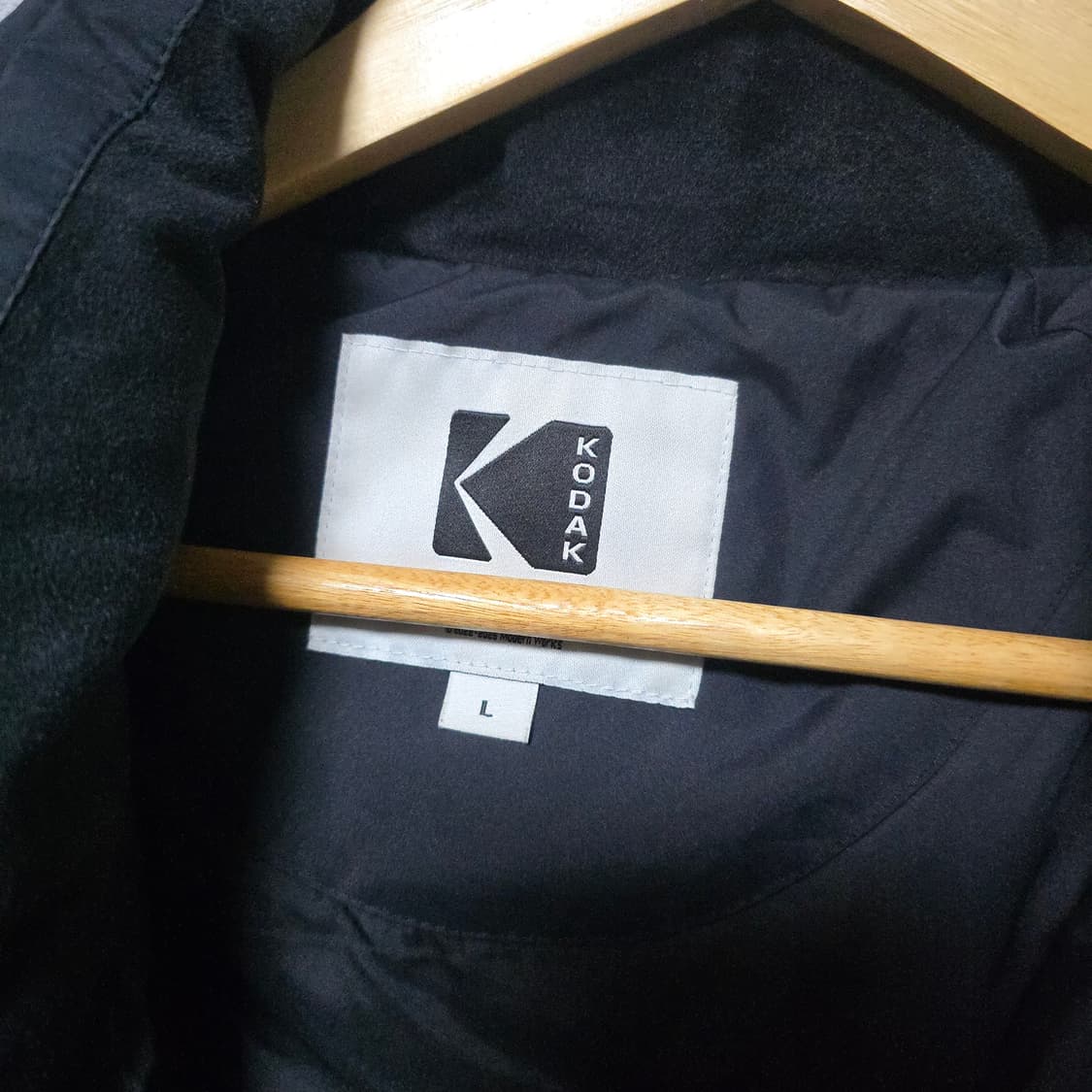 코닥패딩 에센셜 스텐넥 덕다운 자켓L (구매가21만원) 상품이미지3