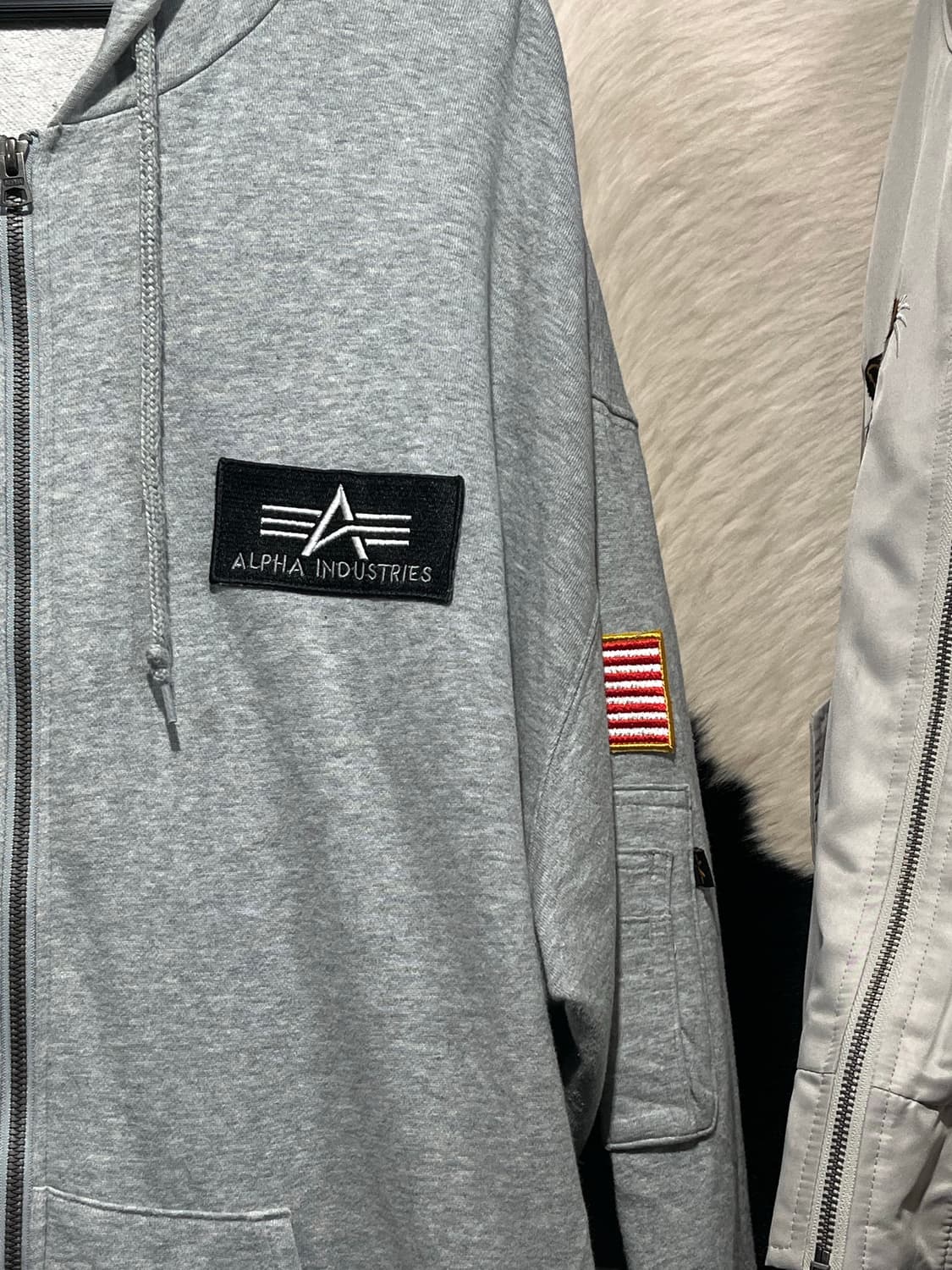 알파 인더스트리 오버핏 후드집업 상품이미지5