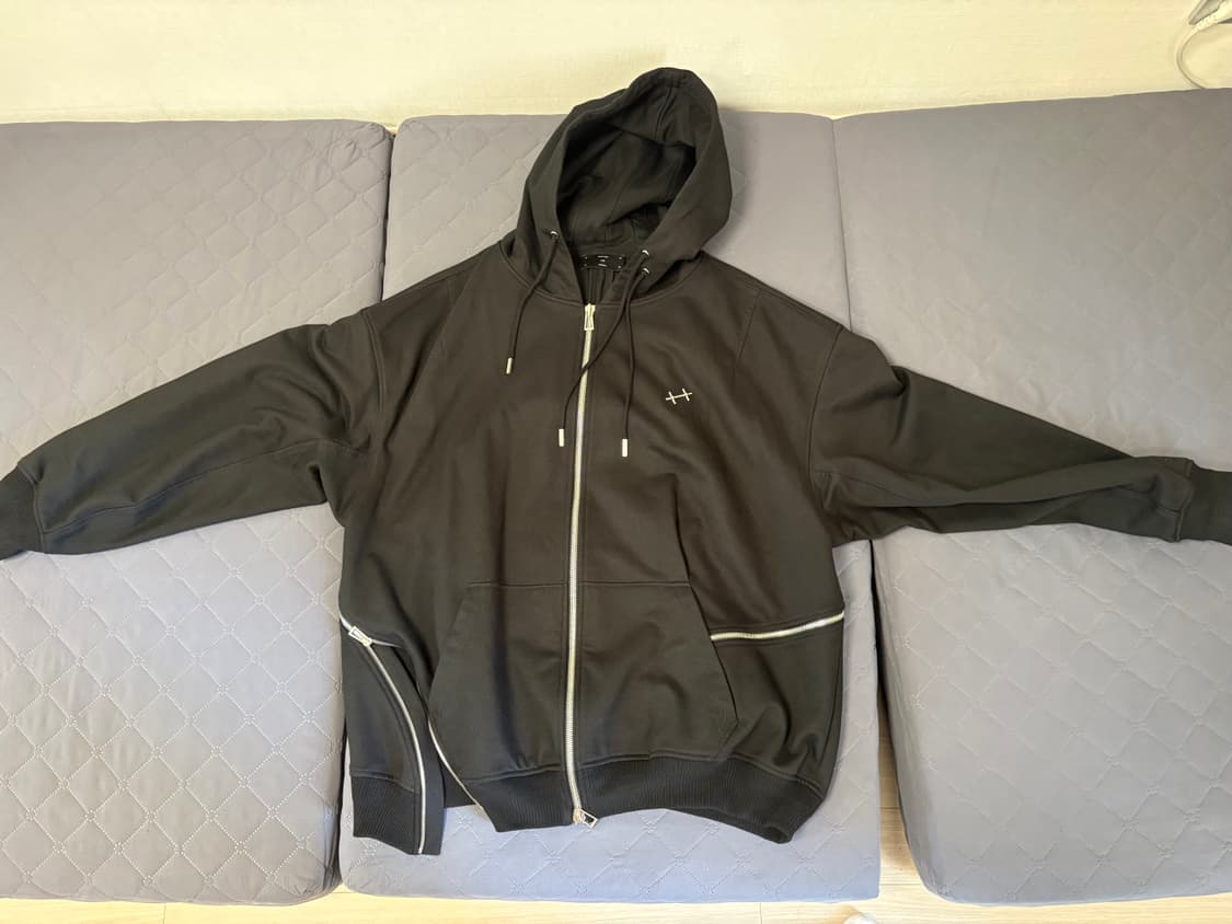 25FW 송지오X엘리엇 에밀 콜라보 크루아제 후드집업 52 상품이미지1