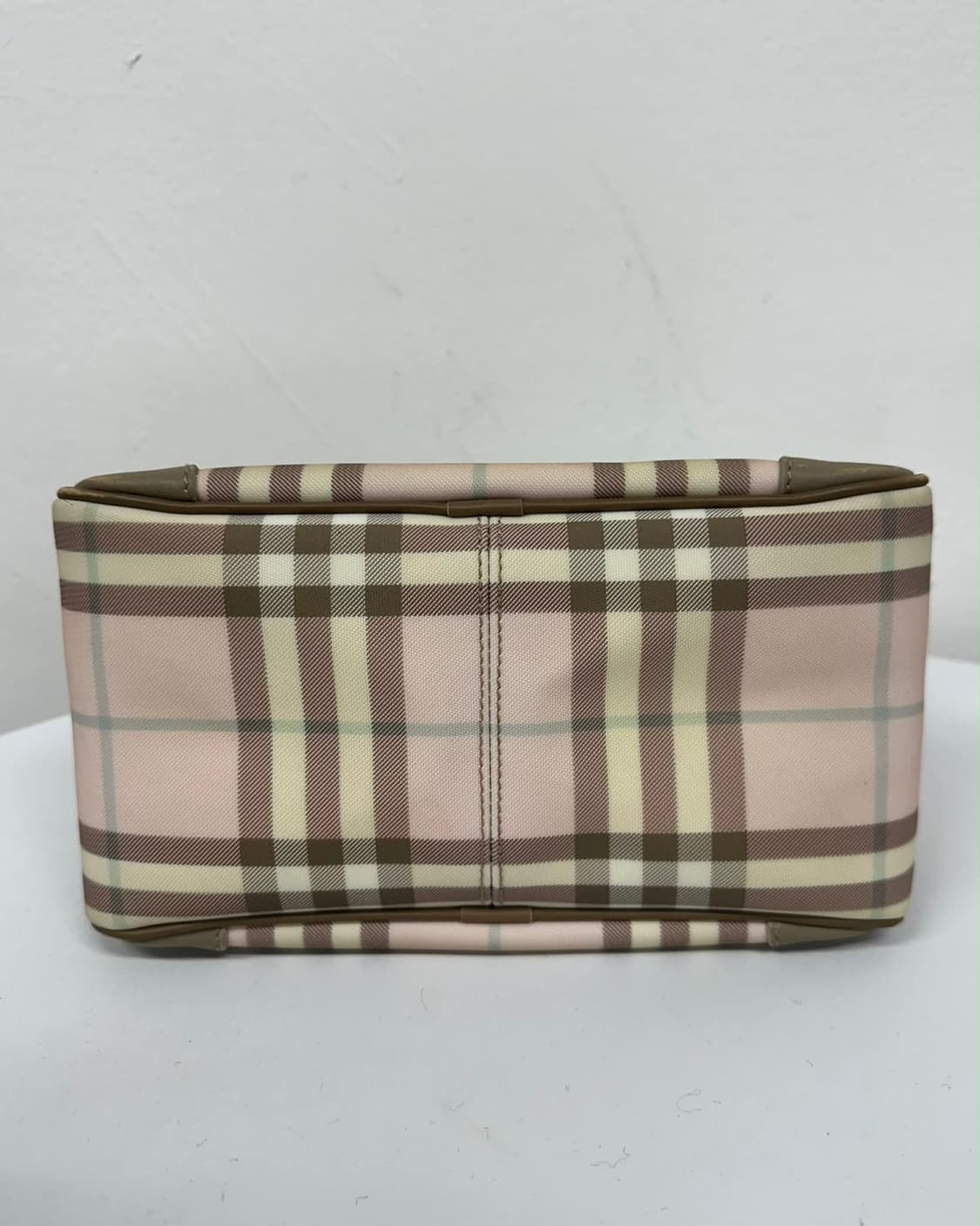 버버리 베이지 핑크 체크 미니 보스톤 토트백 상품이미지4