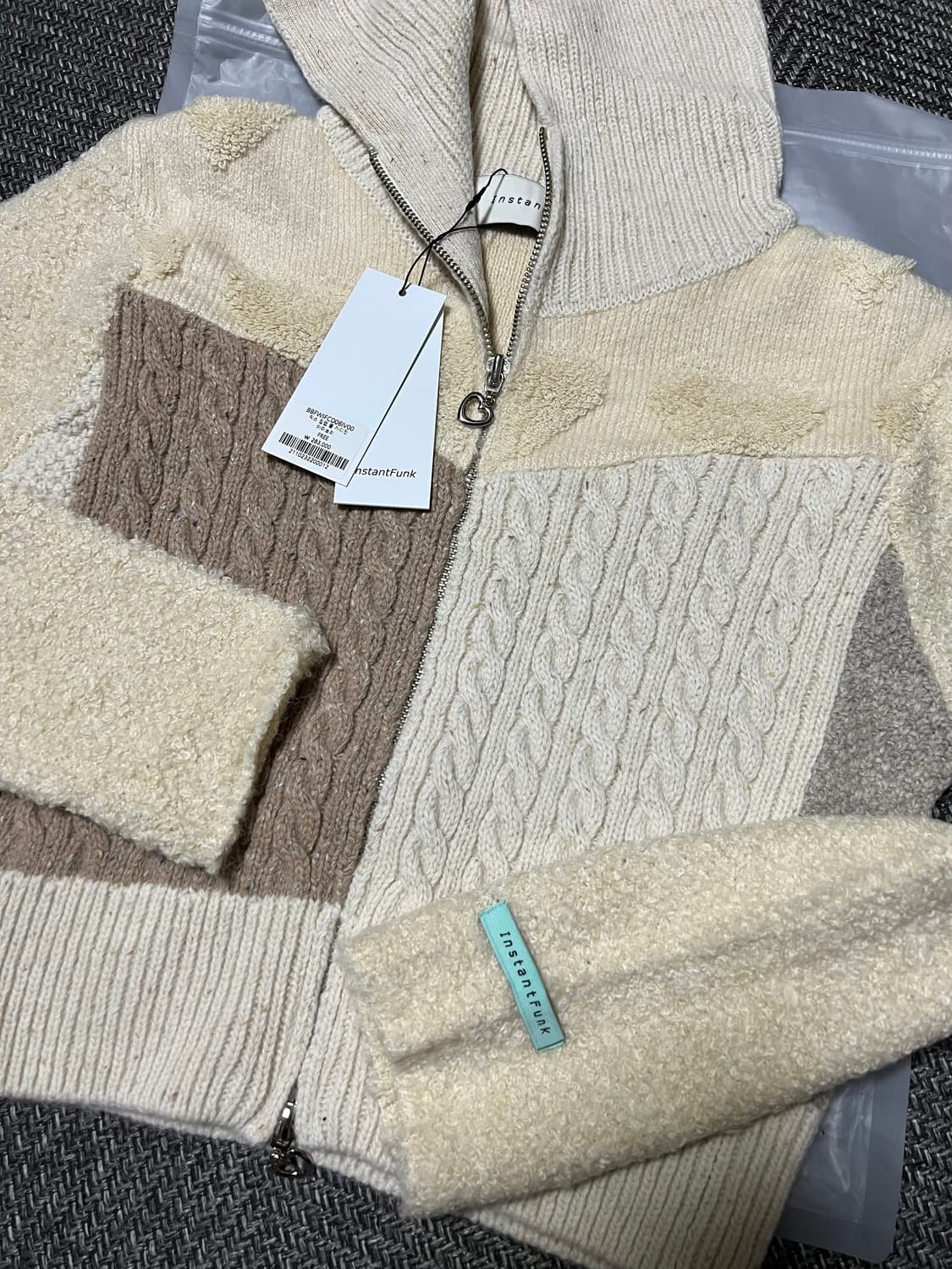 새상품/구할수없는/약20%저렴)인스턴트펑크 믹스집업울가디건-아이보리 상품이미지5