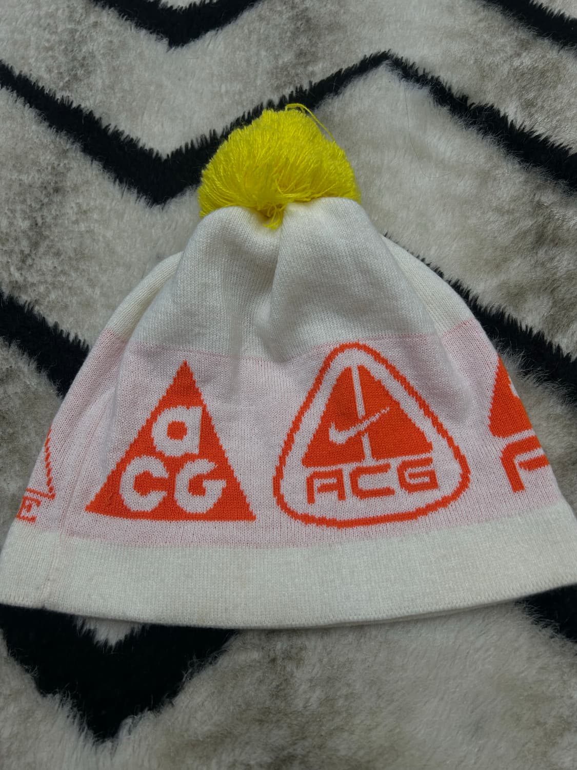 나이키ACG 00s 방울비니 상품이미지3