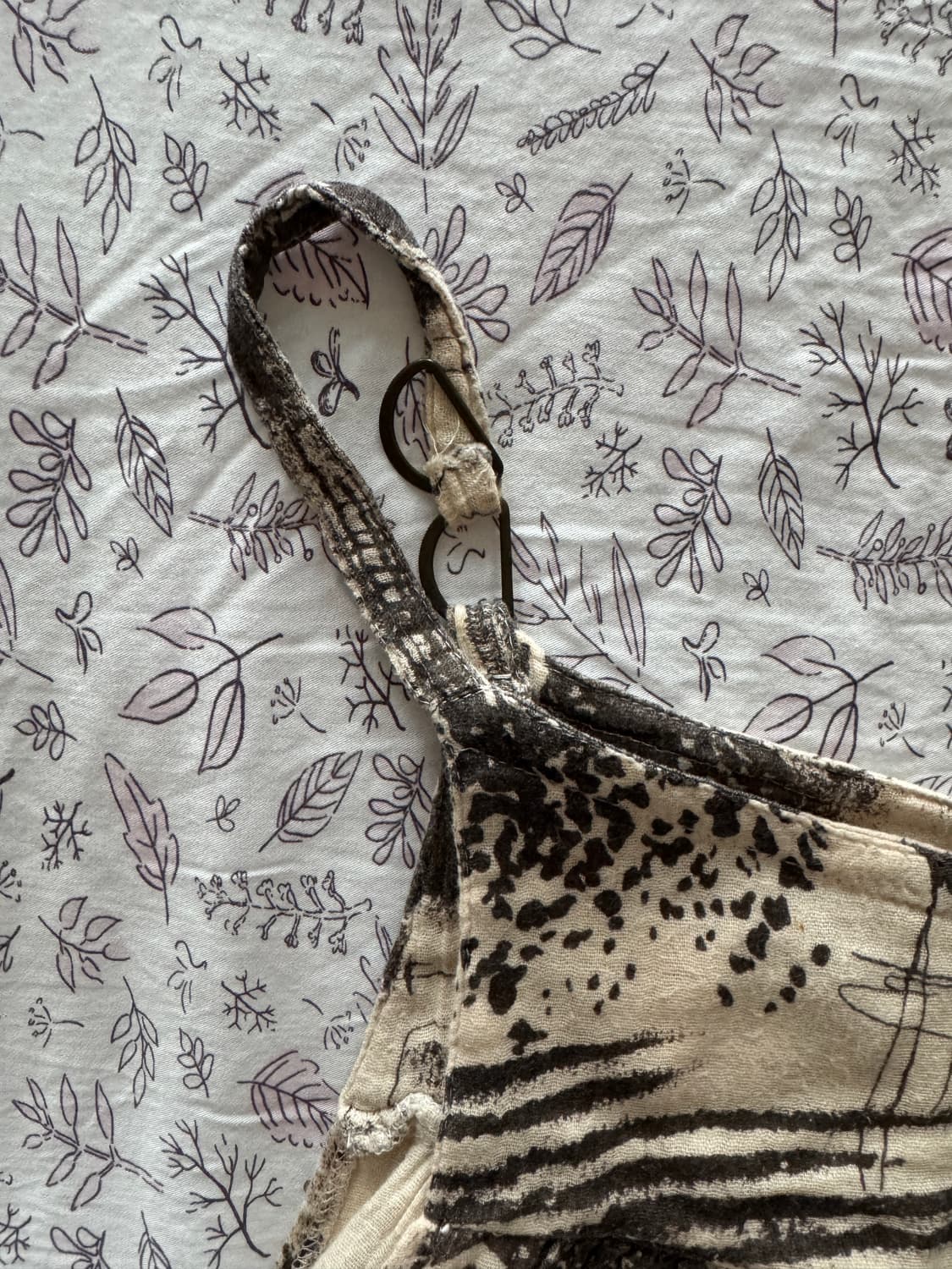 BOHEMIAN BUTTON SLEEVELESS 상품이미지2