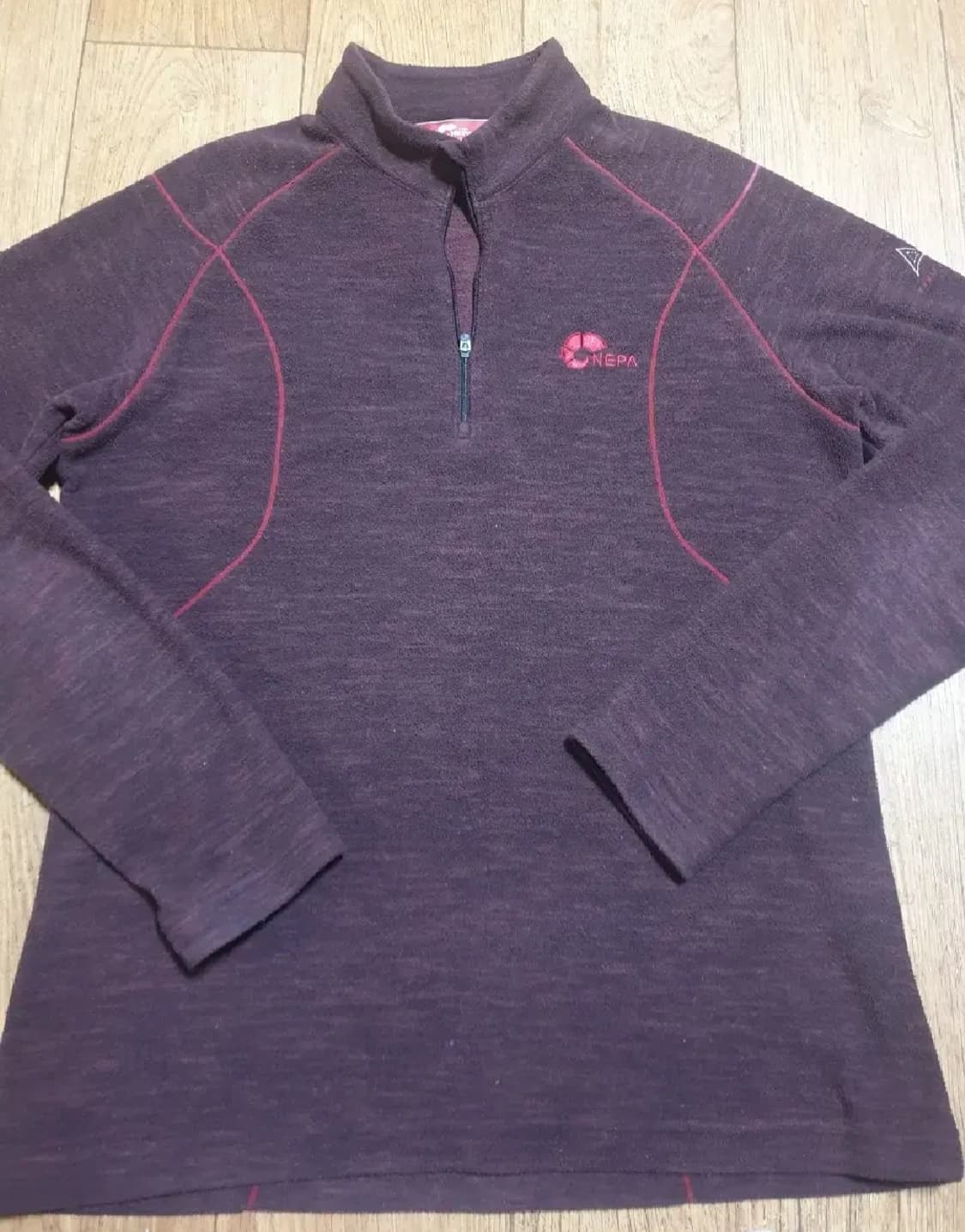 1041 네파 아웃도어 반집업 95 사이즈입니다 상품이미지2