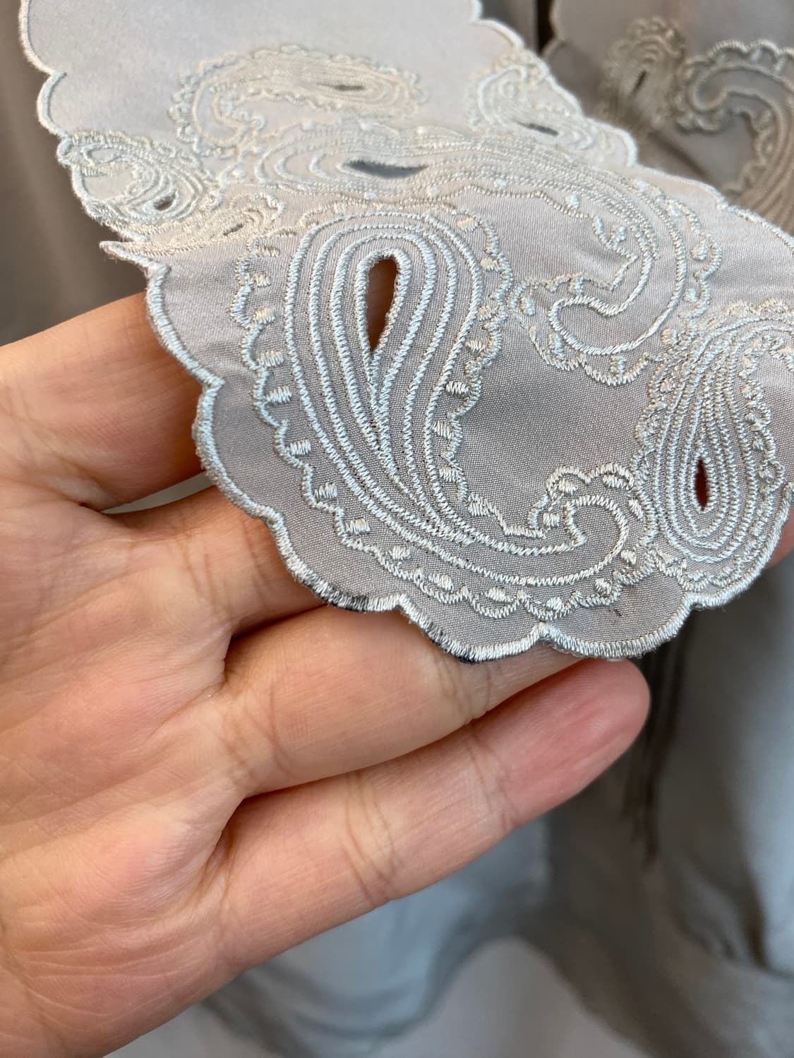 그레이 자수 블라우스(M) 상품이미지7