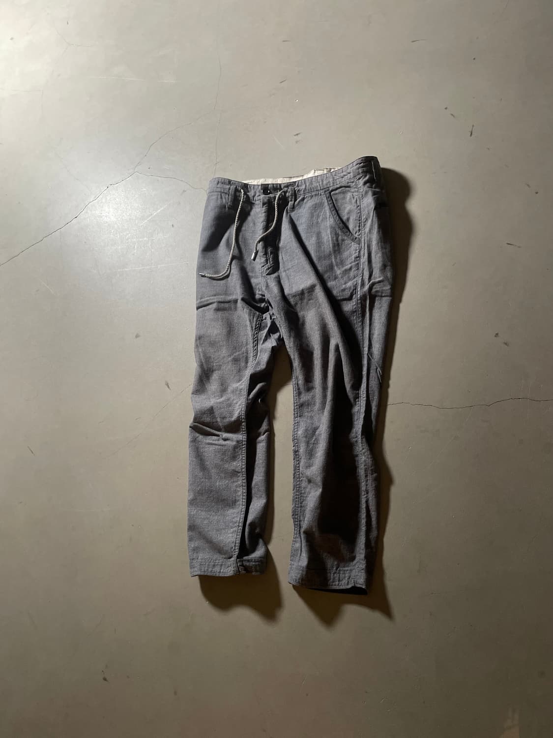논네이티브 크롭 이지 팬츠 상품이미지1
