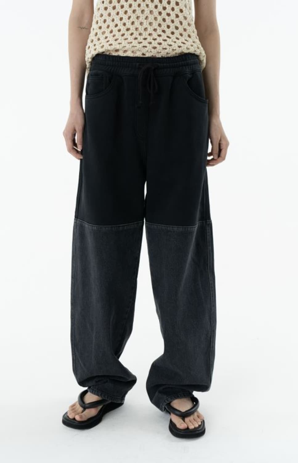 아모멘토 드로우 스트링 데님팬츠 블랙 상품이미지1