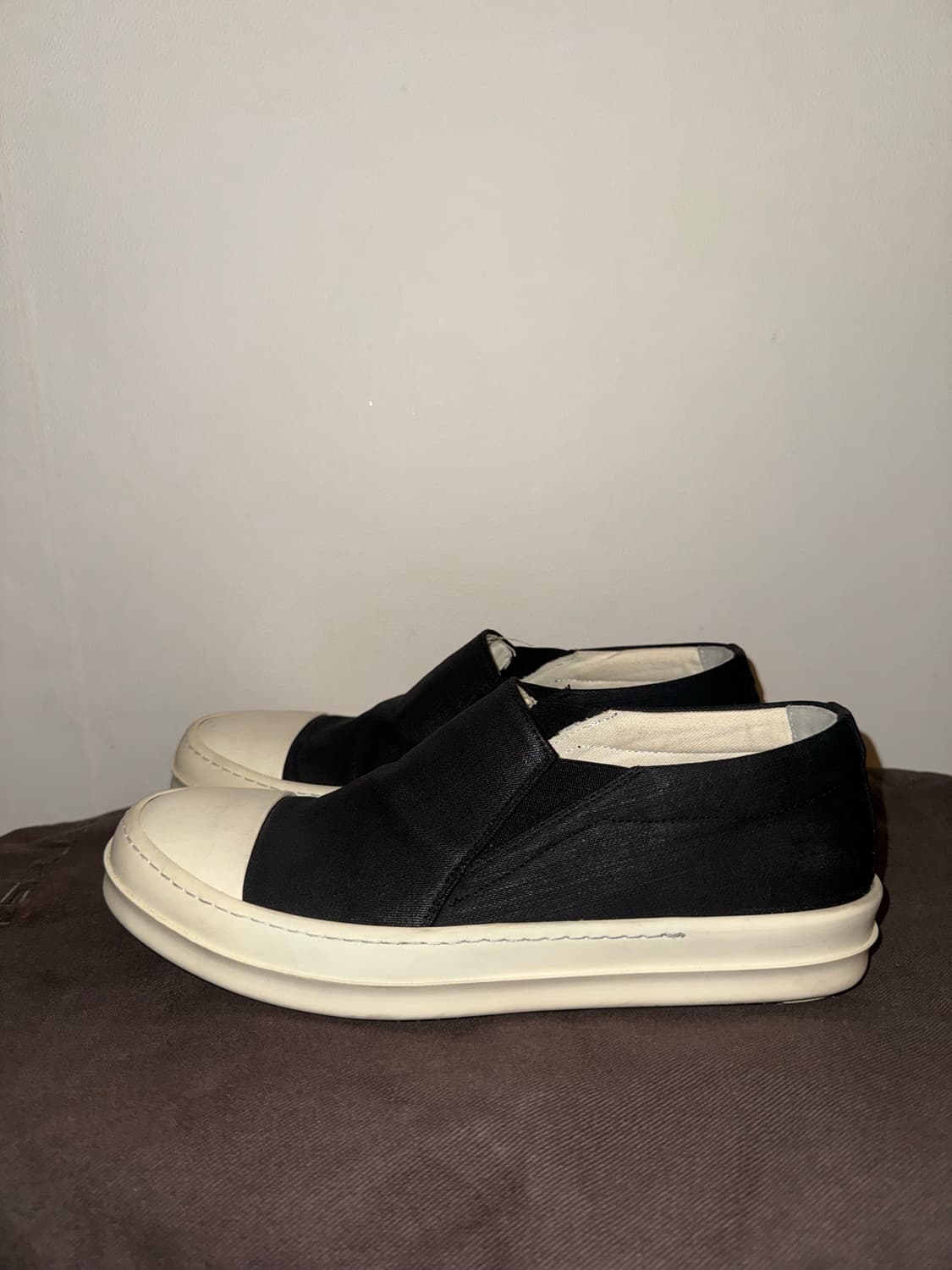 릭오웬스 다크쉐도우 코팅 슬립온(41사이즈) 상품이미지4