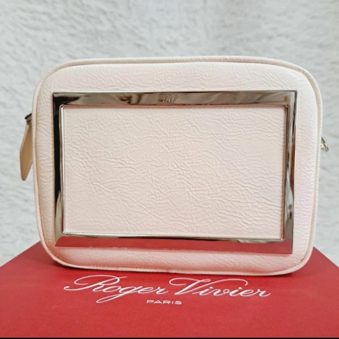 로저비비에 스퀘어백 상품이미지1