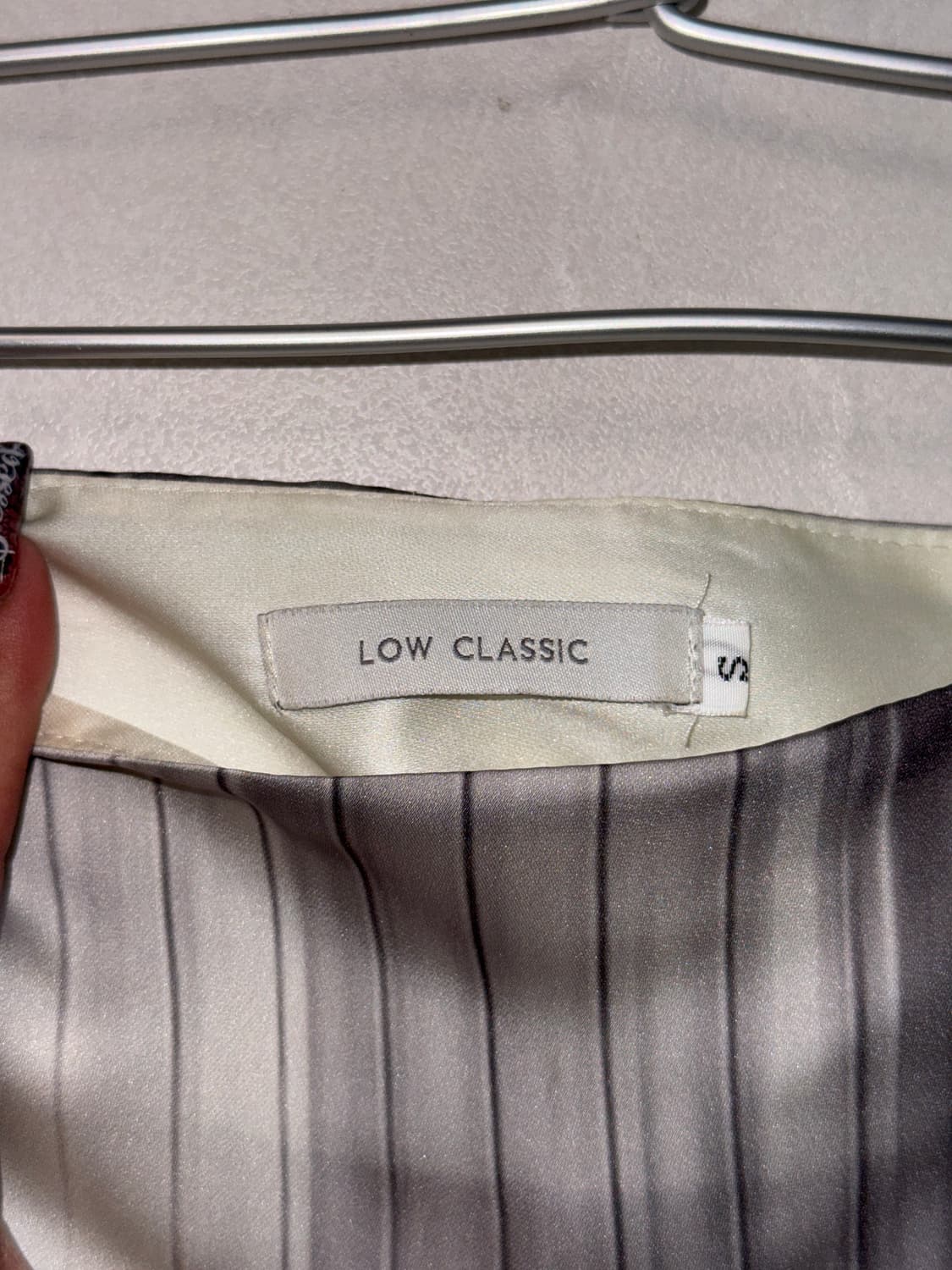 Low Classic gradient pleats printing sk 상품이미지5