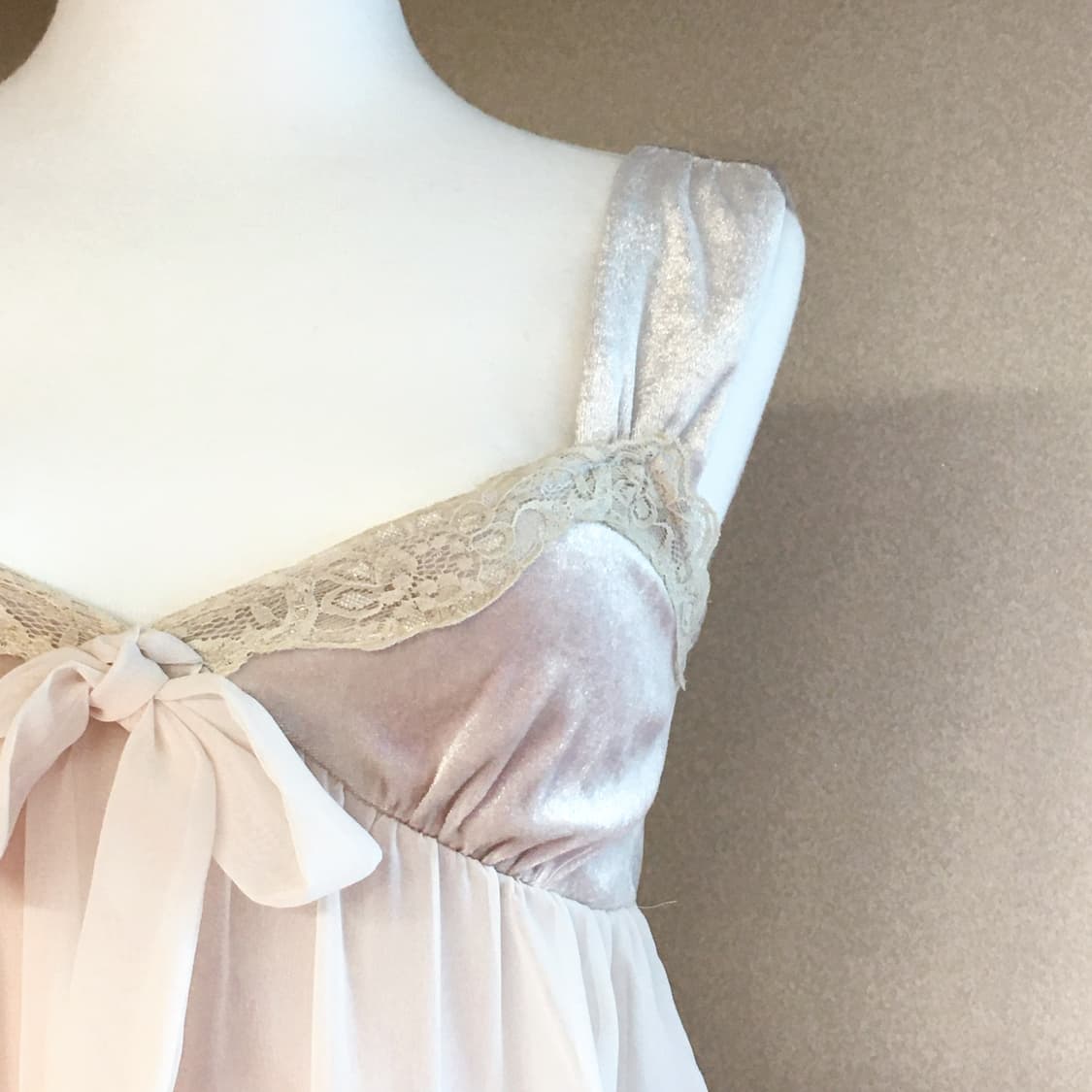 갸루 벨벳 레이스 원피스 상품이미지2