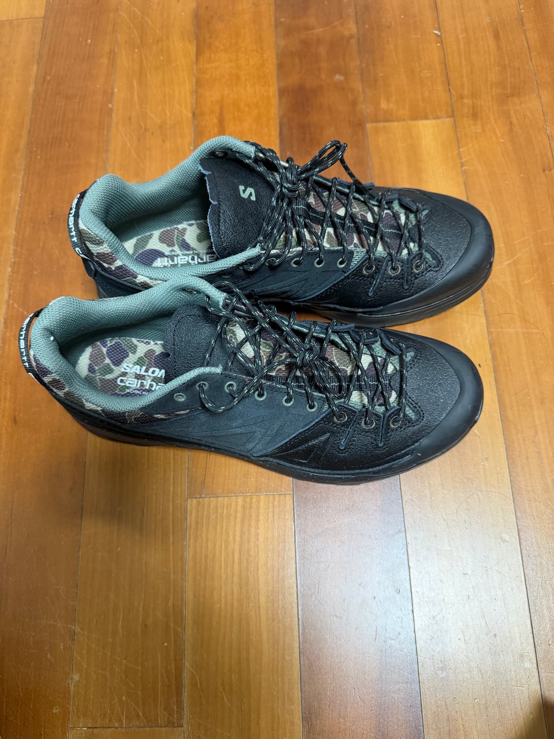 살로몬 칼하트 WIP 팝니다 상품이미지3