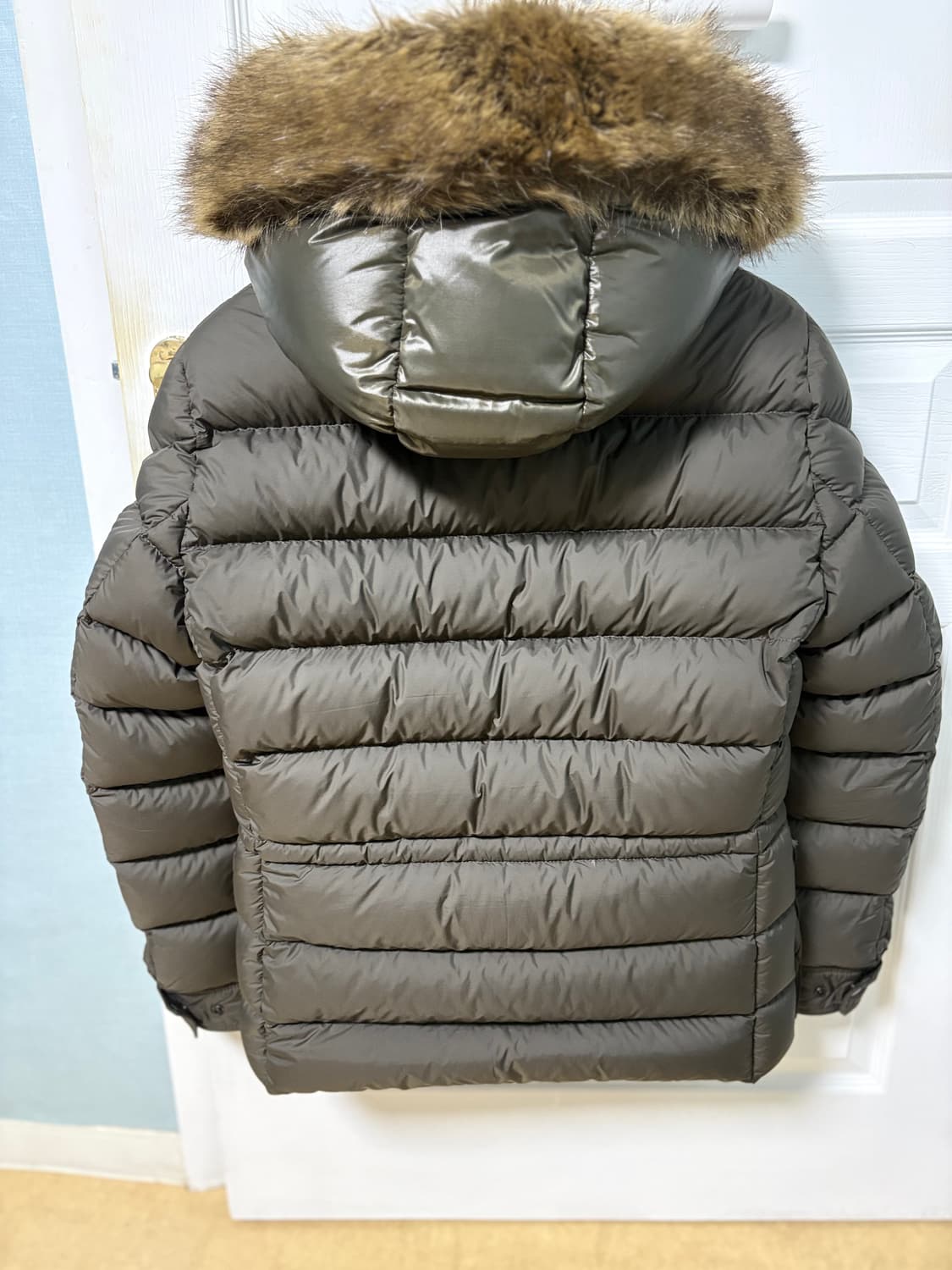 몽클레어 슈브르즈 2사이즈 한글택 상품이미지2