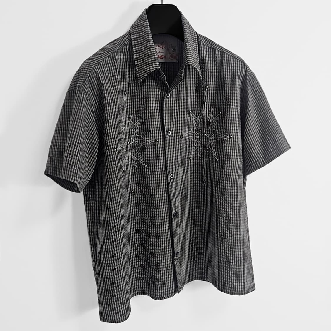 Sawaki 피어싱 리벳 글레어 하프 셔츠 (dark gray) 상품이미지5