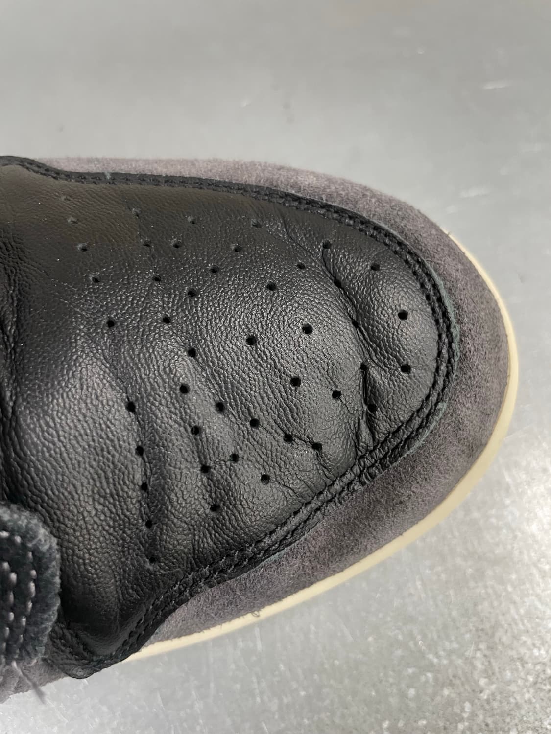 조던1 로우 SE 크래프트 블랙 시멘트그레이 285  상품이미지9