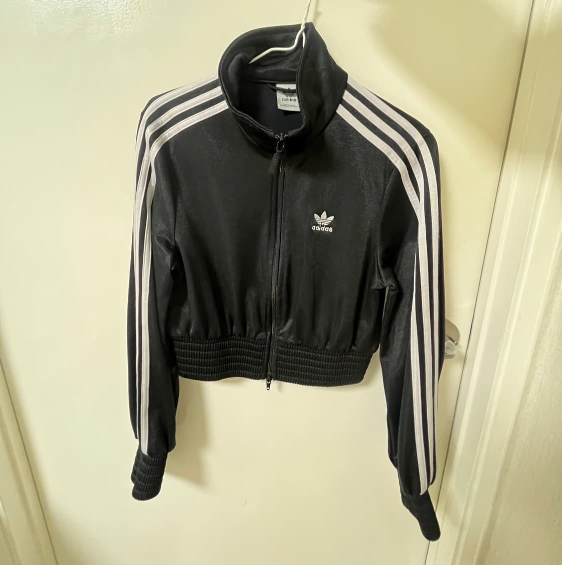 아디다스 아디컬러 클래식 하이샤인 트랙 자켓 블랙 상품이미지3