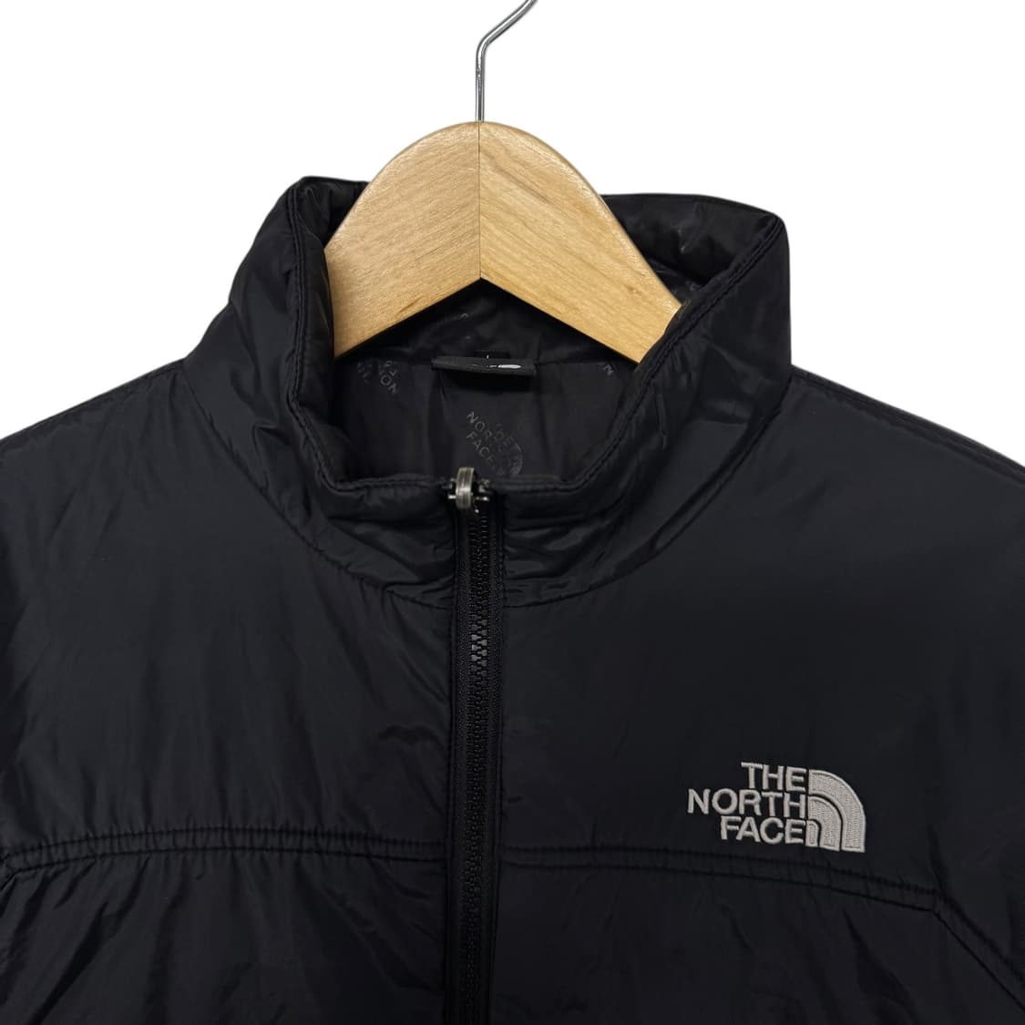 노스페이스 로고 경량 자켓 상품이미지2