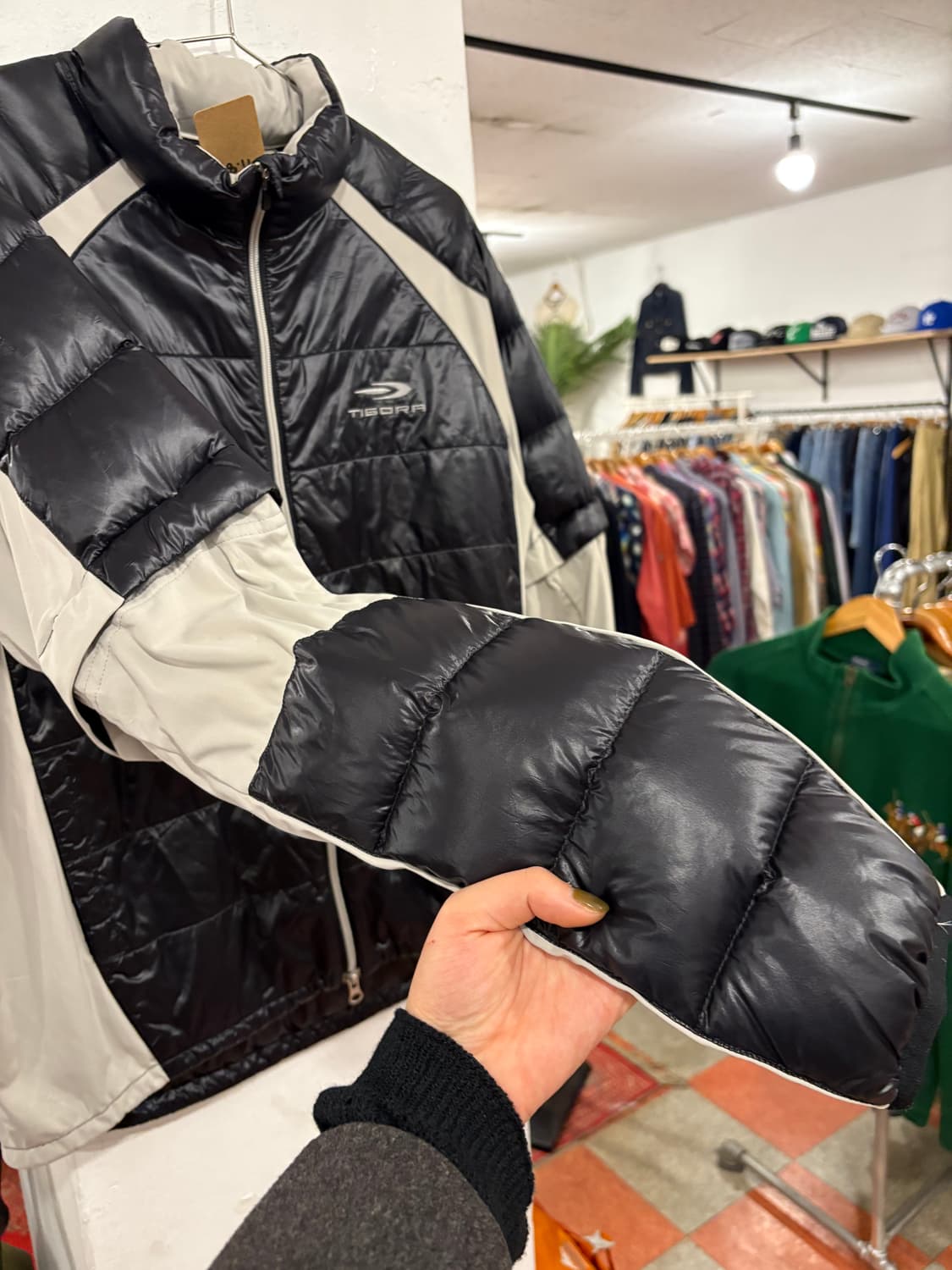 경량패딩 상품이미지3