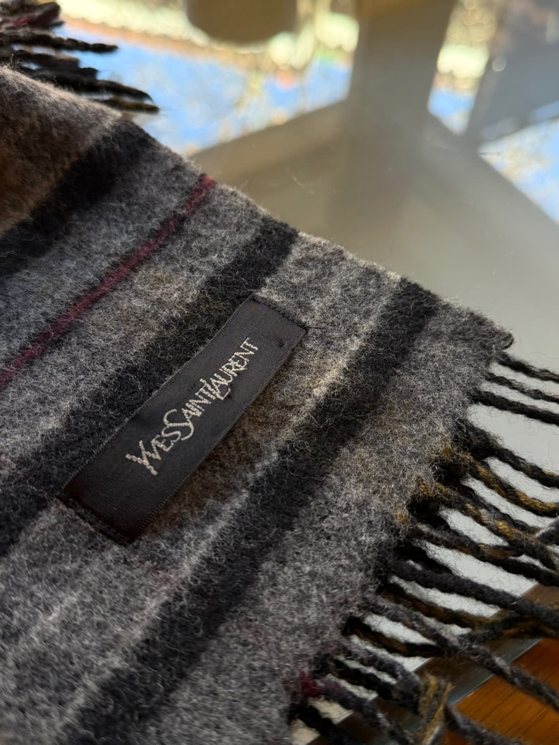 이브생로랑 캐시미어 램스울 머플러  상품이미지10