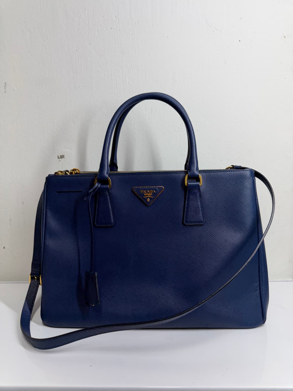 [정품] 프라다 갤러리아 사피아노 블루  상품이미지1