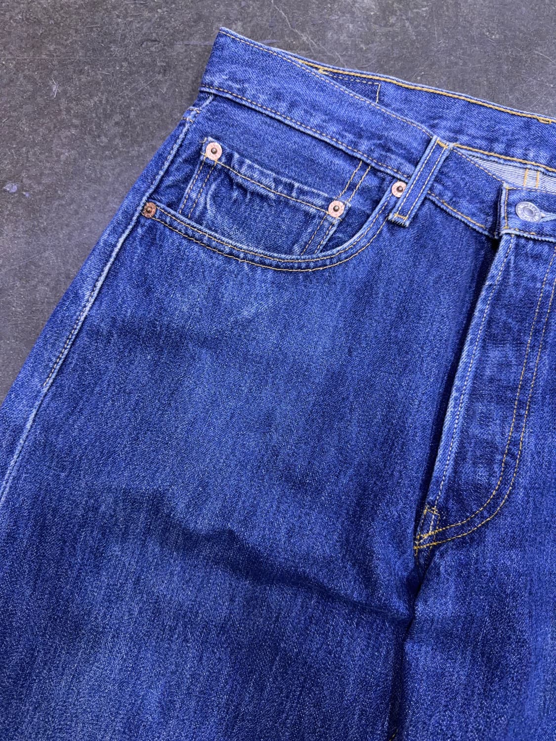 리바이스 501 00's 레귤러핏 지퍼 커스텀 데님팬츠 32 상품이미지4