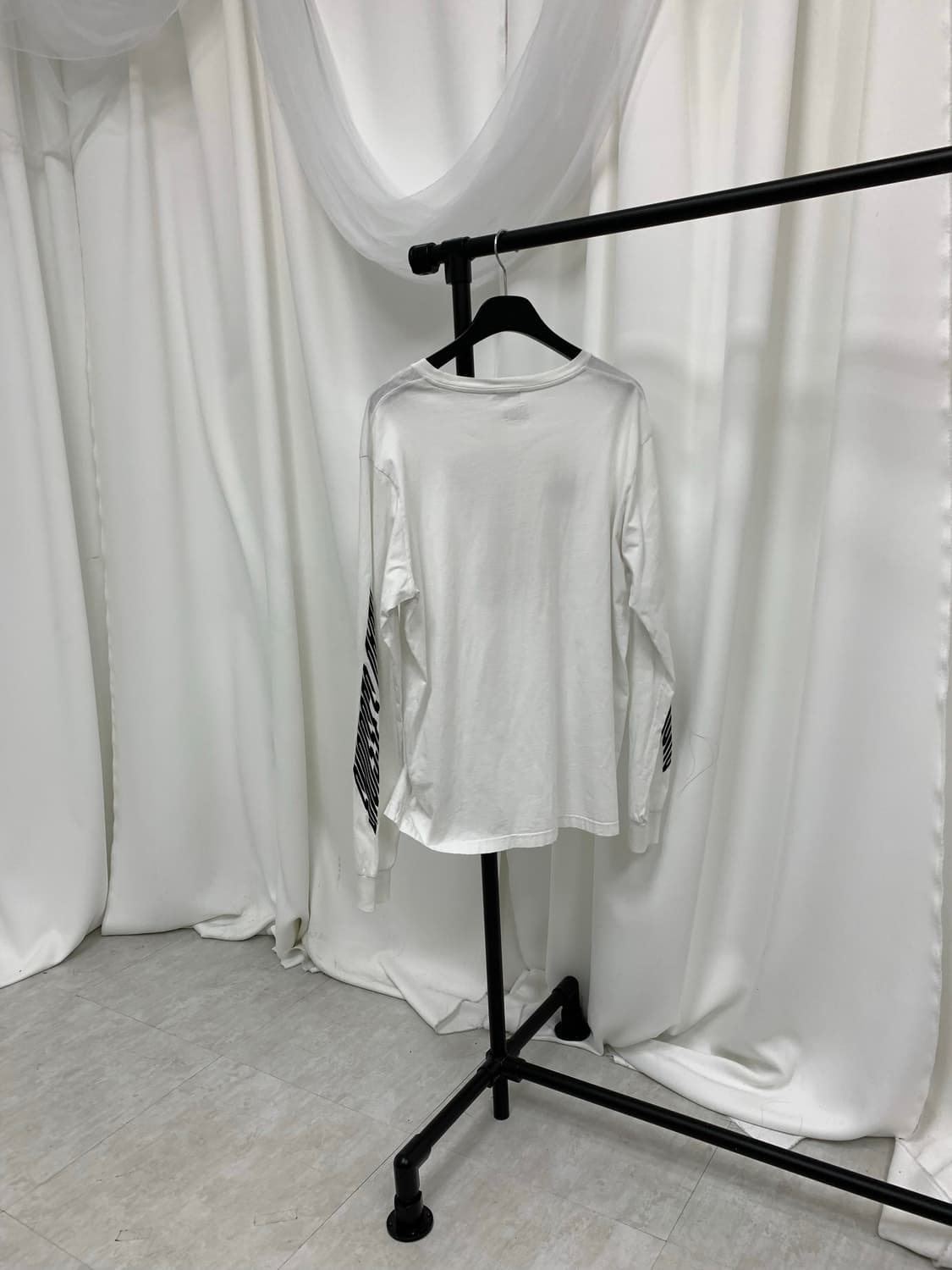 디젤 프린팅 긴팔 상품이미지2