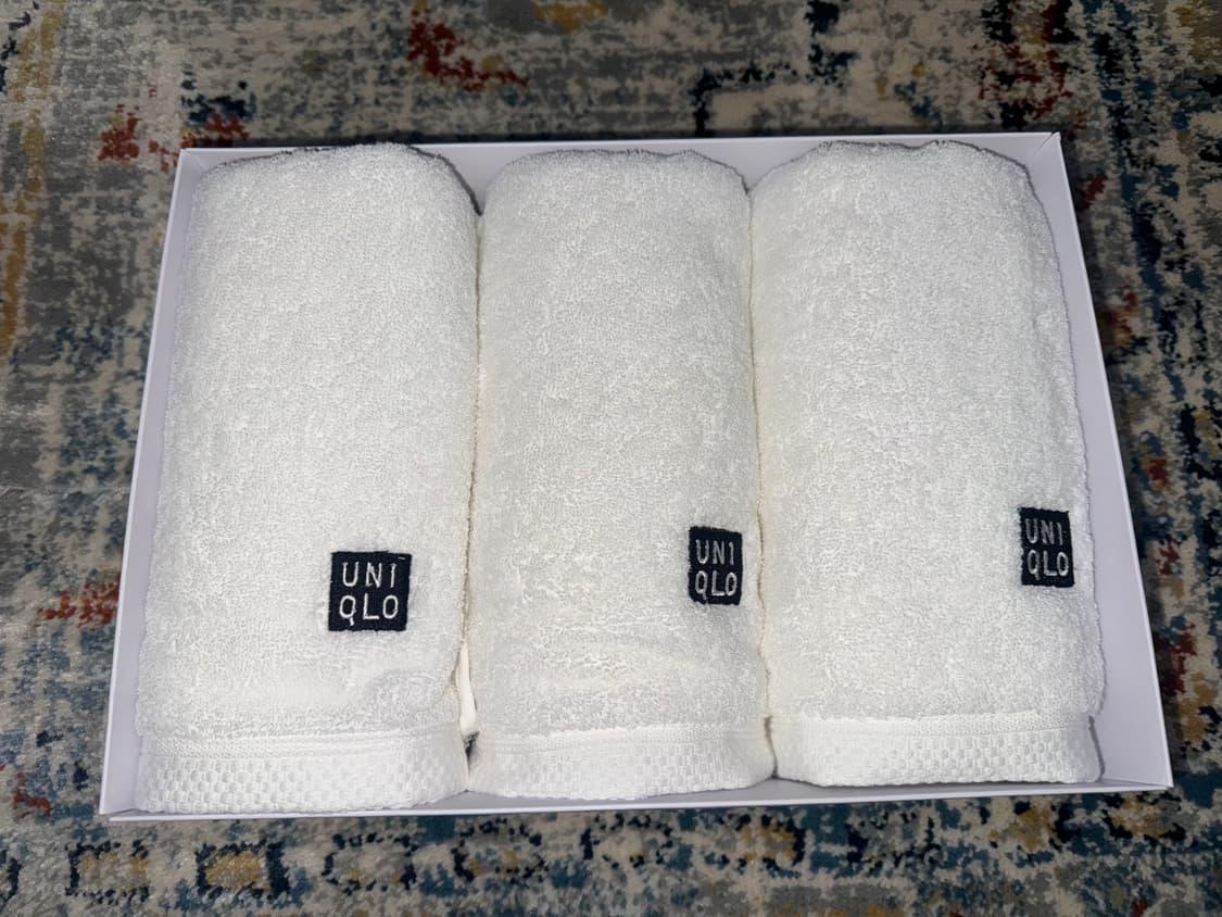 Uniqlo 20주년 기념 타월 상품이미지2