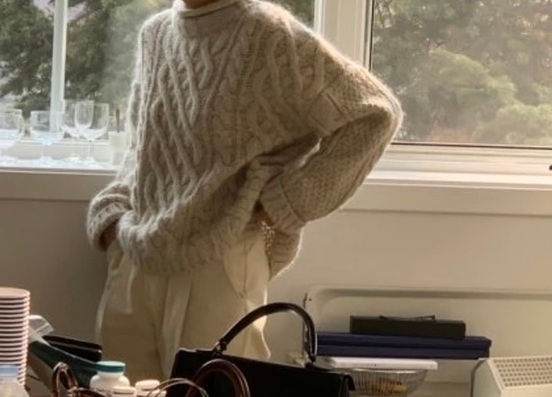 Mone ribbonbit 모네 리본빛 브렛 타기젠 스웨터 상품이미지4