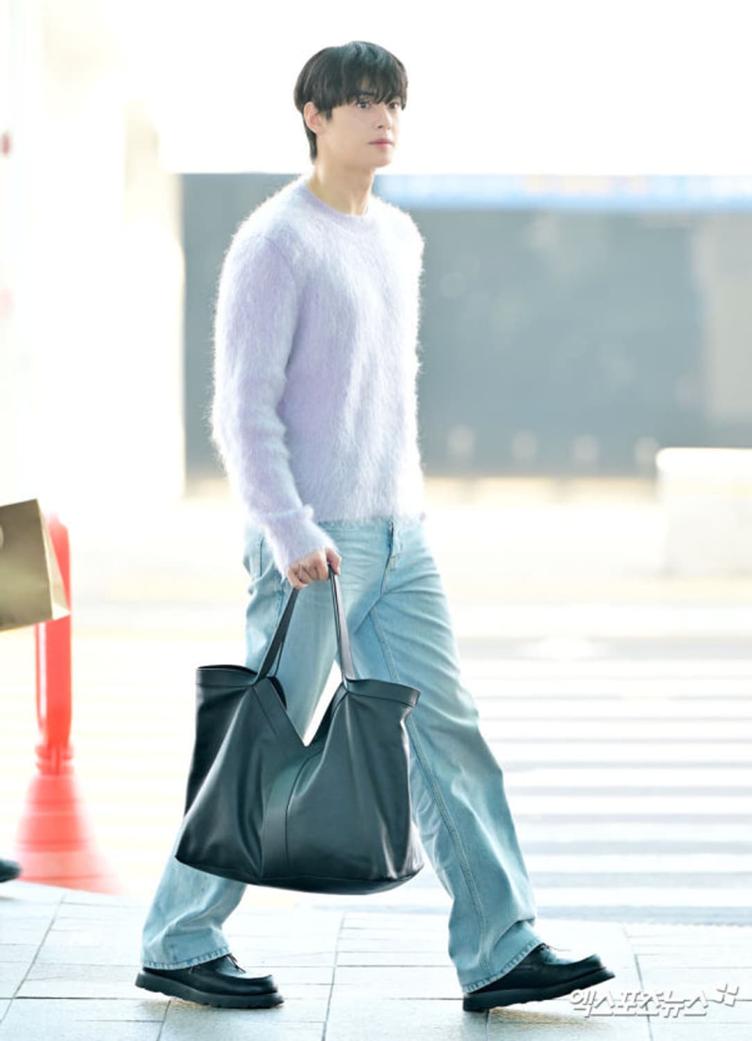 생로랑 Y 토트백 차은우 봉태규 김원중 김나영 가방 새상품 상품이미지3