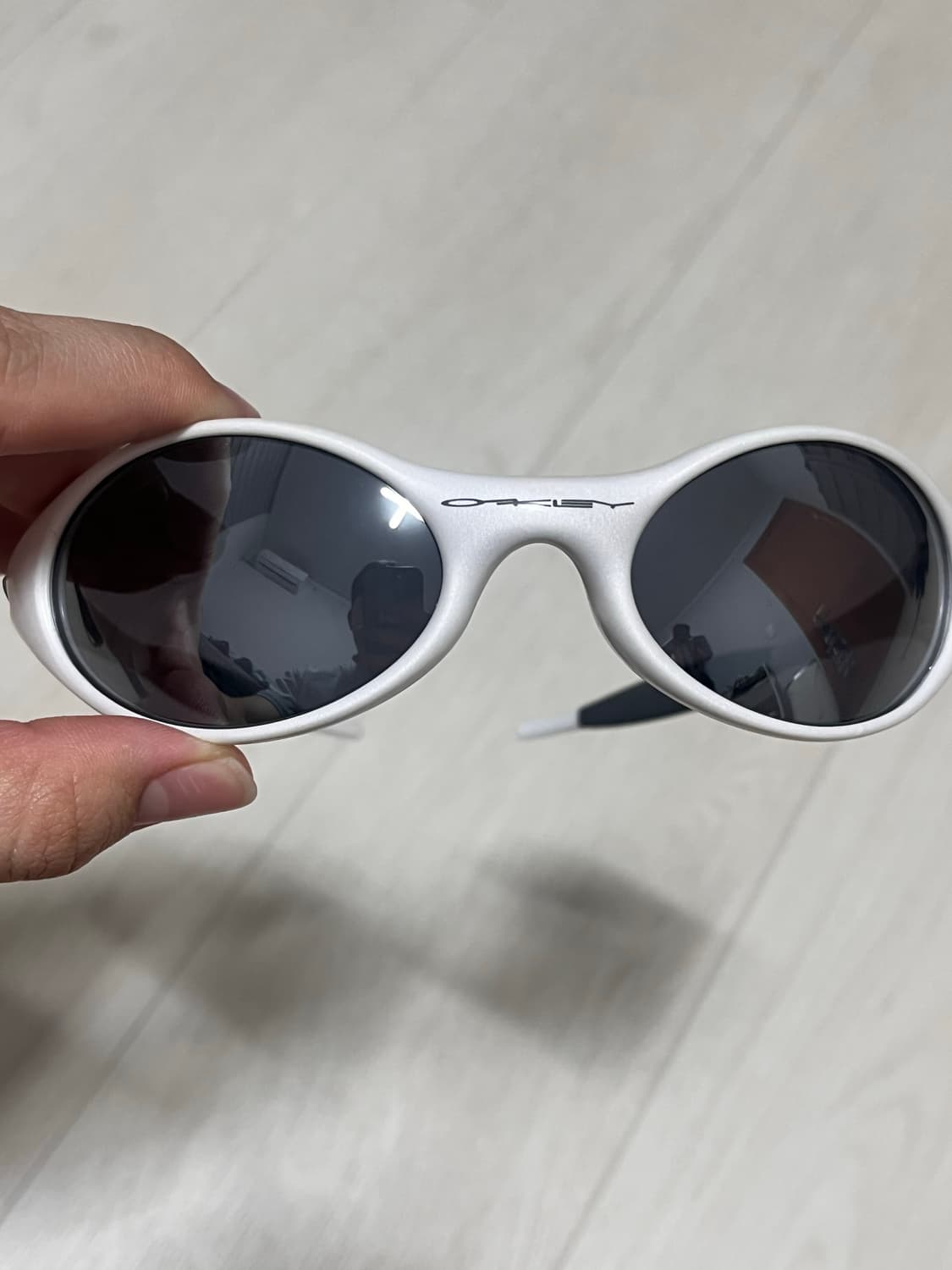 오클리 아이자켓1.0 펄 화이트 상품이미지1