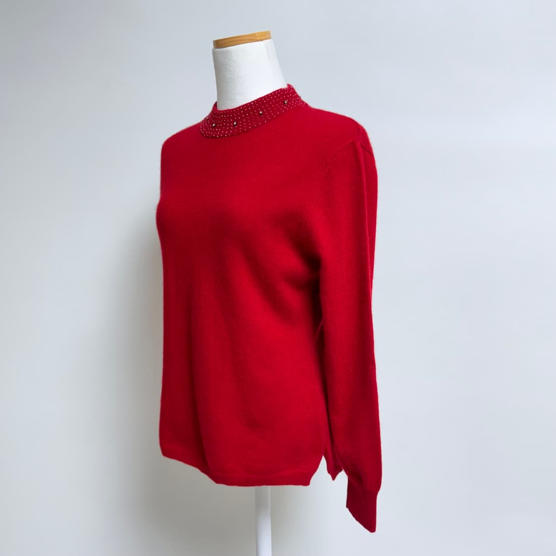 [캐시미어 100%] 큐빅 포인트 레드 니트 상품이미지2