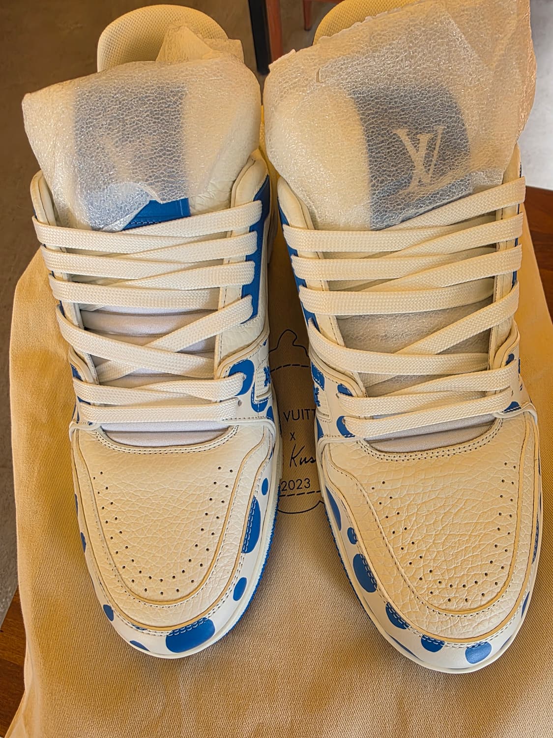 쿠사마 야요이 7.5 사이즈 새상품입니다. 상품이미지1