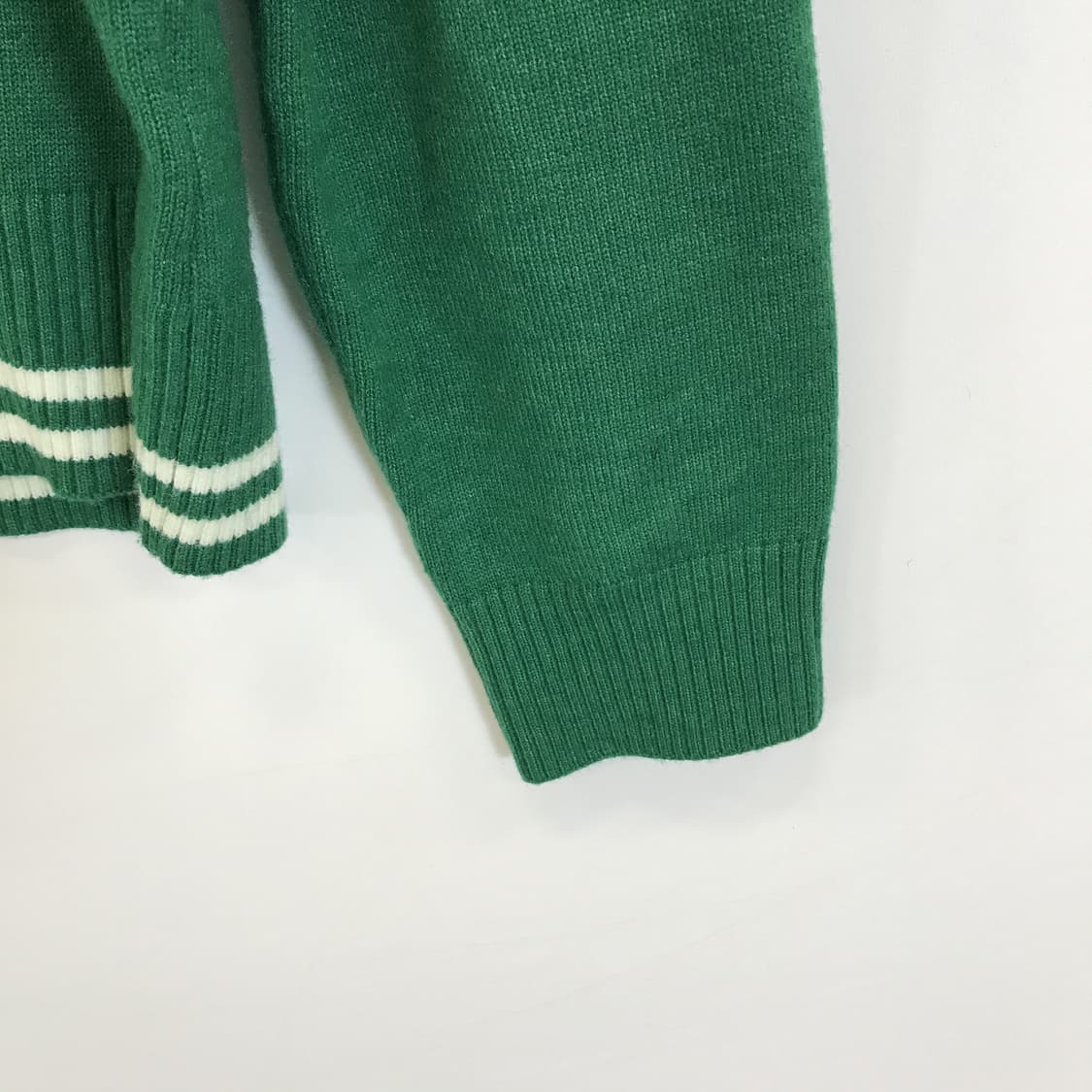 베네통 신형 카라넥니트 [여성L사이즈] 상품이미지3